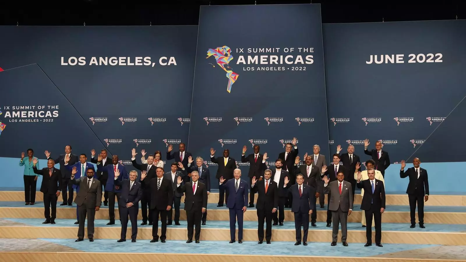 Foto de família de la Cimera de les Amèriques, aquesta matinada