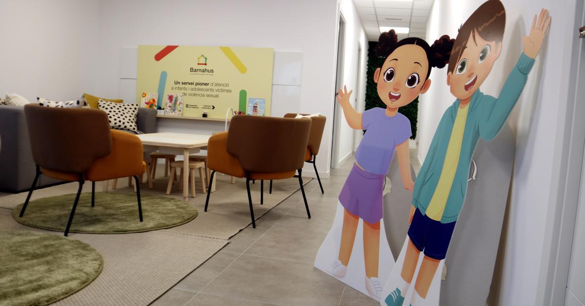 Advocats d'ofici i teràpies intensives per a les famílies amb risc de retirada de tuteles dels fills