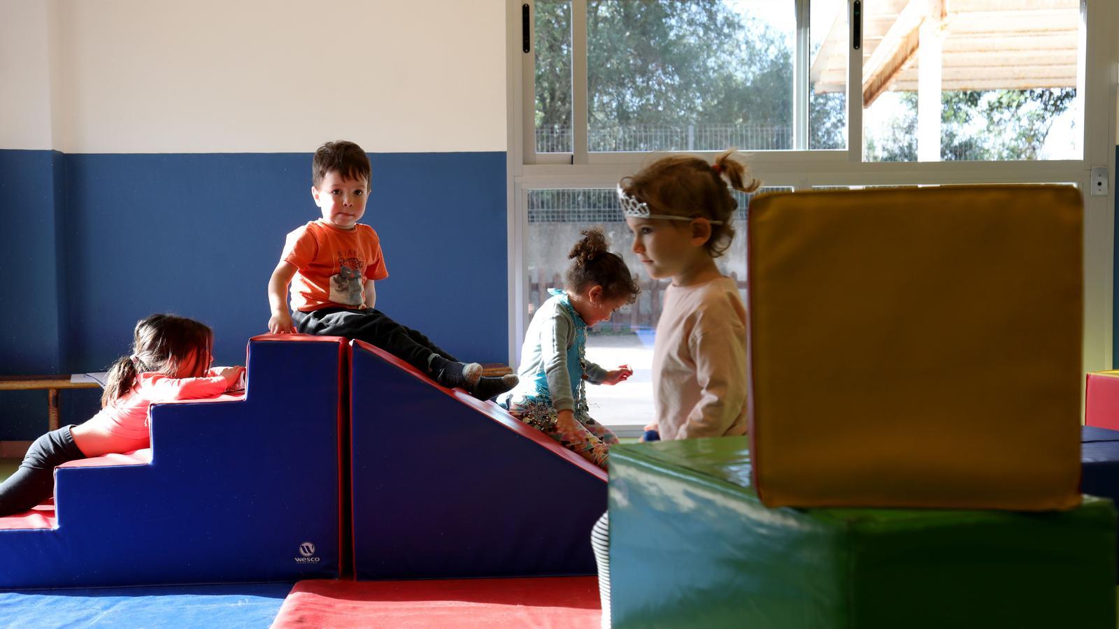 Un aula de una escuela.
