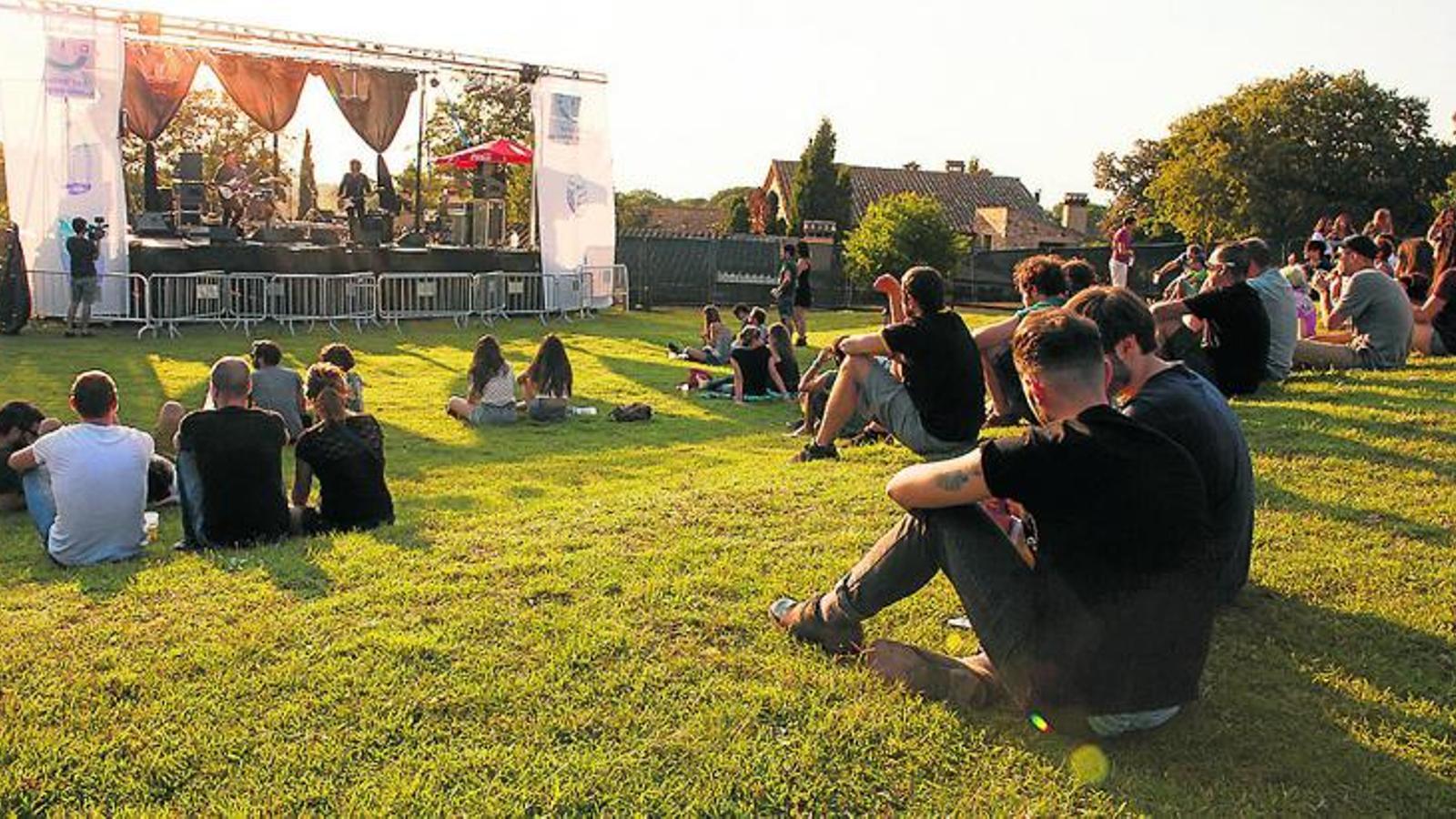 L’‘indie’
Se’n va a la muntanya