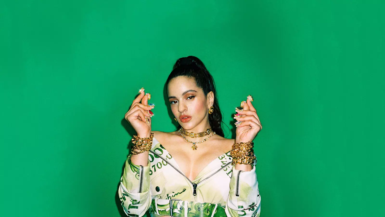 Rosalía, al videoclip de la cançó 'Fucking money man'