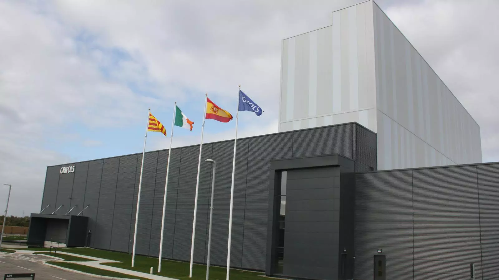 Imatge d'arxiu de la planta de Grifols a Dublín.