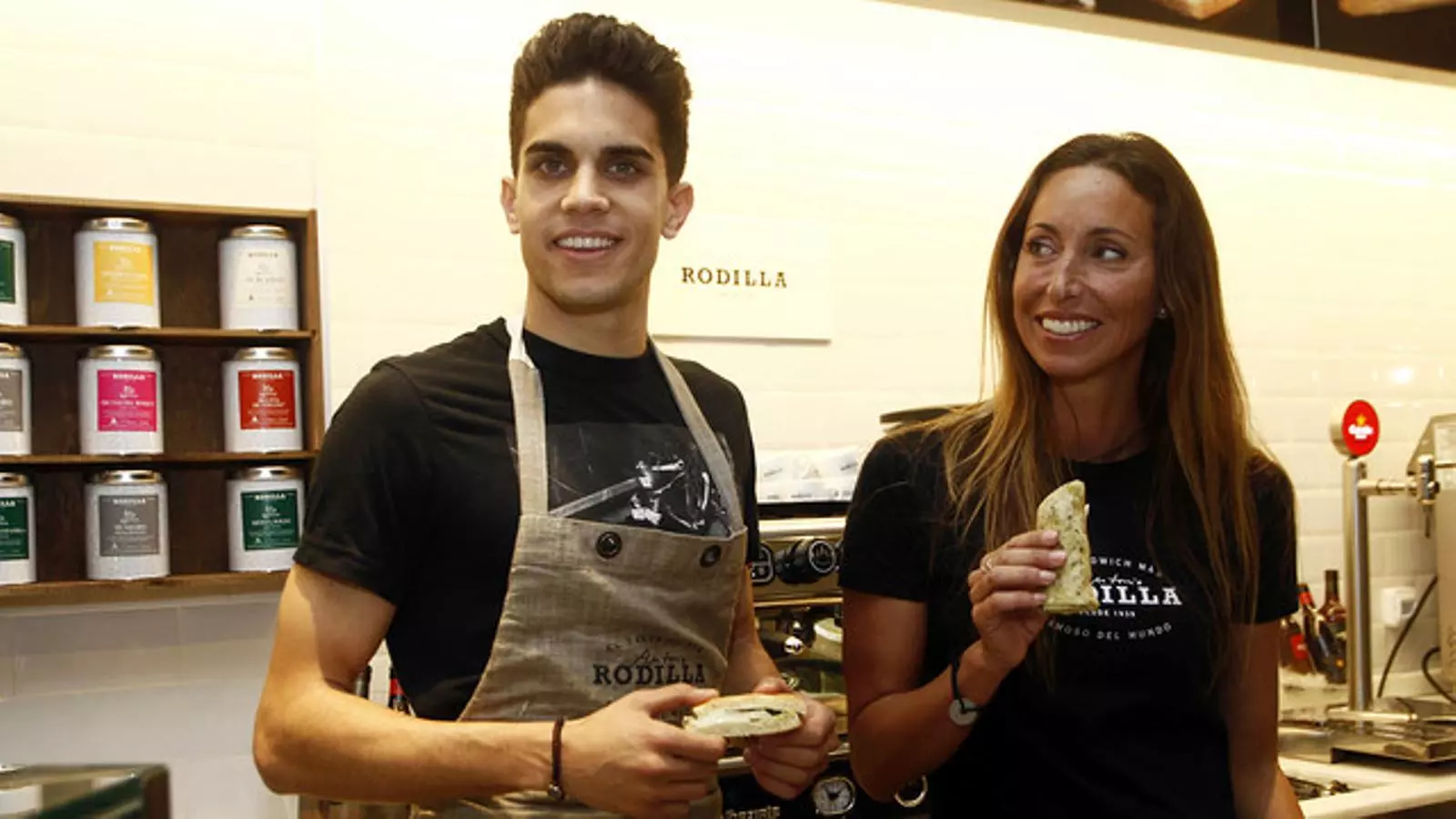 Marc Bartra, durant un acte comercial / MIGUEL RUIZ / FC BARCELONA