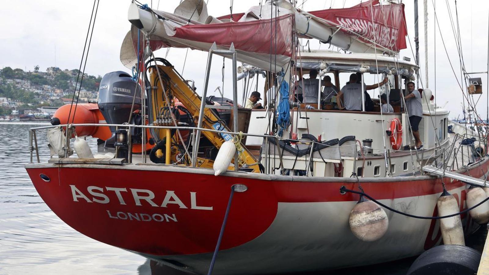 The sailboat Astral, of Open Arms, disembarks at the port of Havana with humanitarian material to help the country in the face of the oil blockade by the United States.