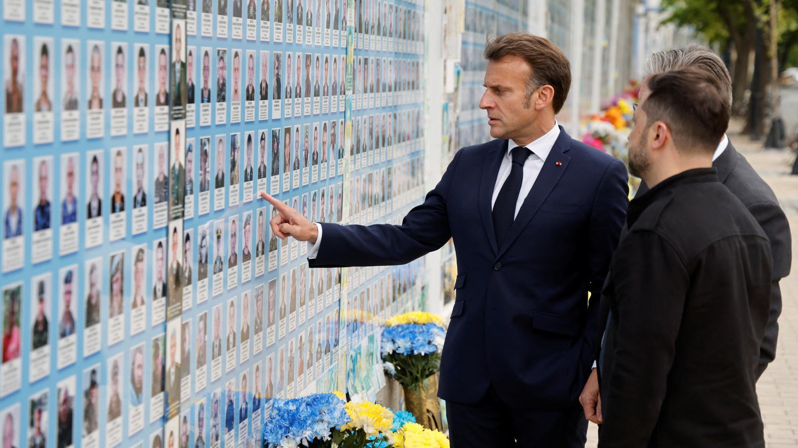 Emmanuel Macron, Keir Starmer and Volodymyr Zelensky in Kiev.