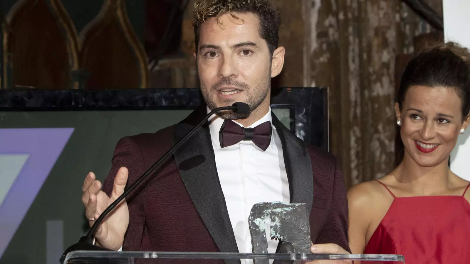 El cantant durant el seu discurs d'agraïment