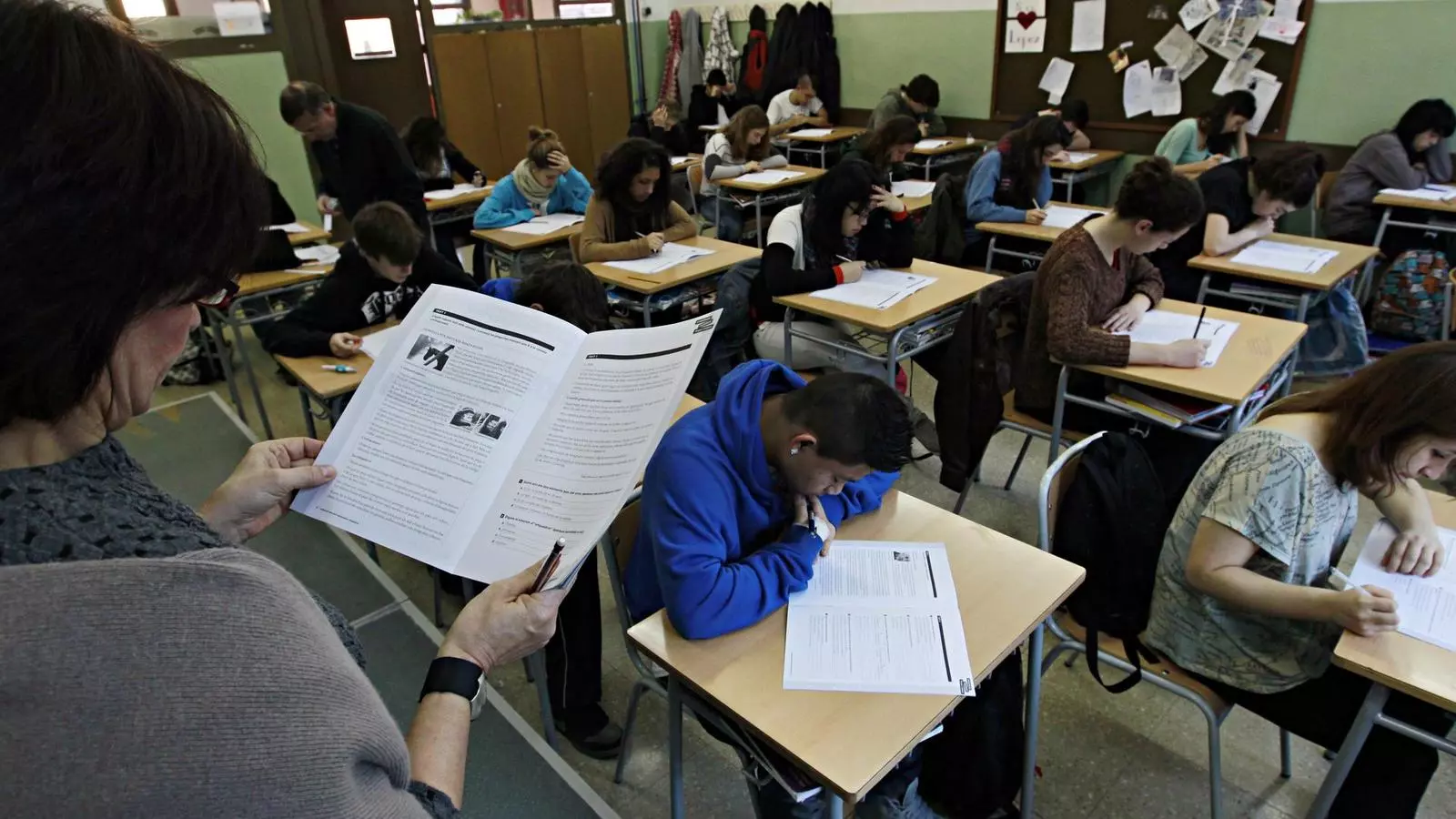 PROVES CENTRALITZADES Amb la llei Wert, l'Estat farà les proves per avaluar les competències bàsiques a quart d'ESO i també la selectivitat.