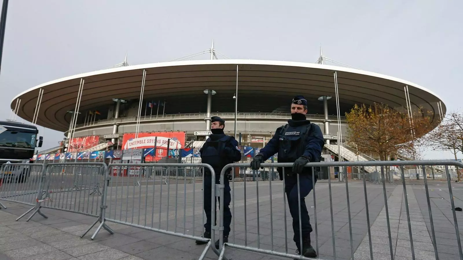 Els controls de seguretat a les immediacions de l’Estadi de França s’han intensificat des de divendres passat.