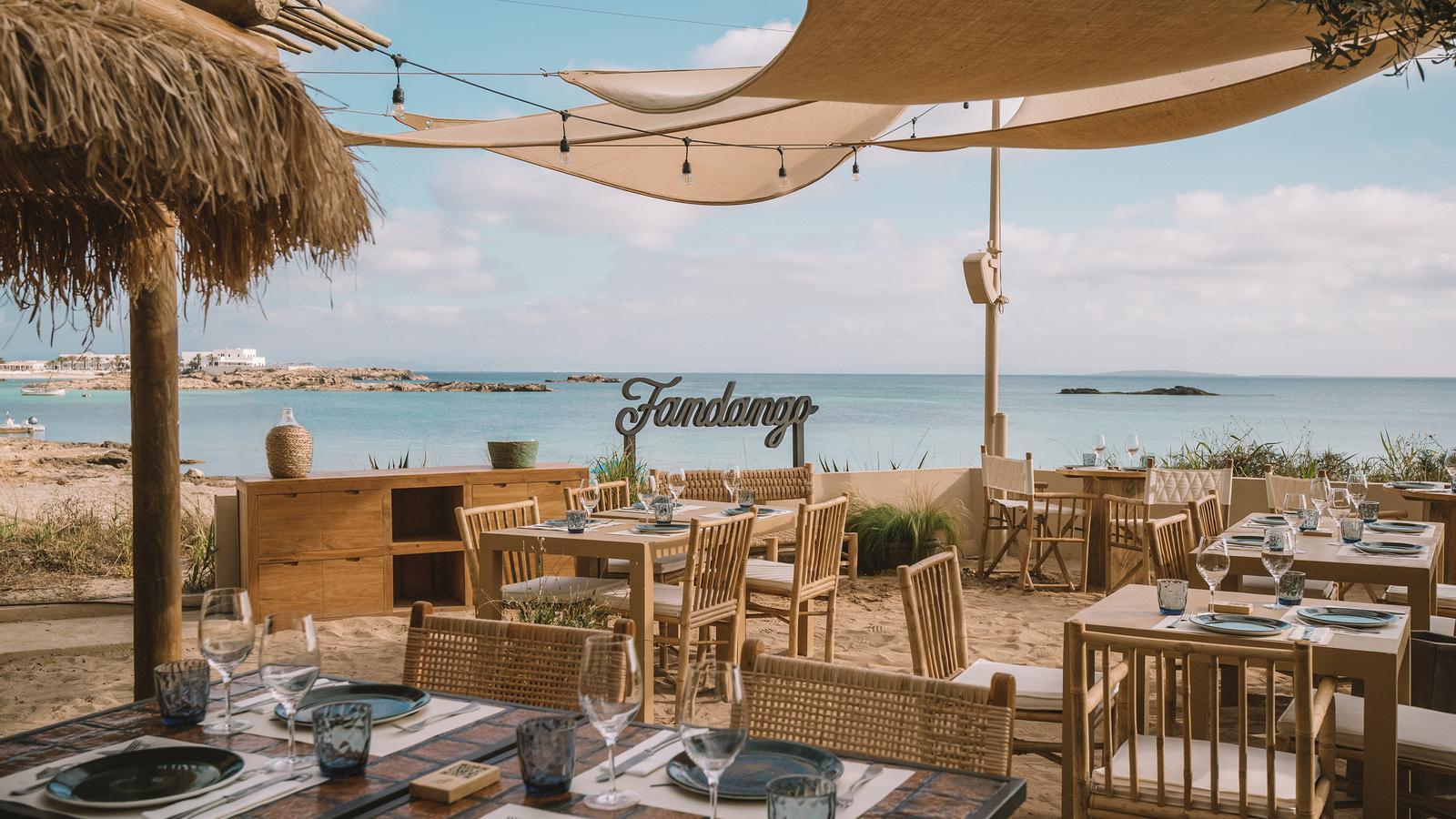 La terraza del restaurante Fandango, en Formentera.