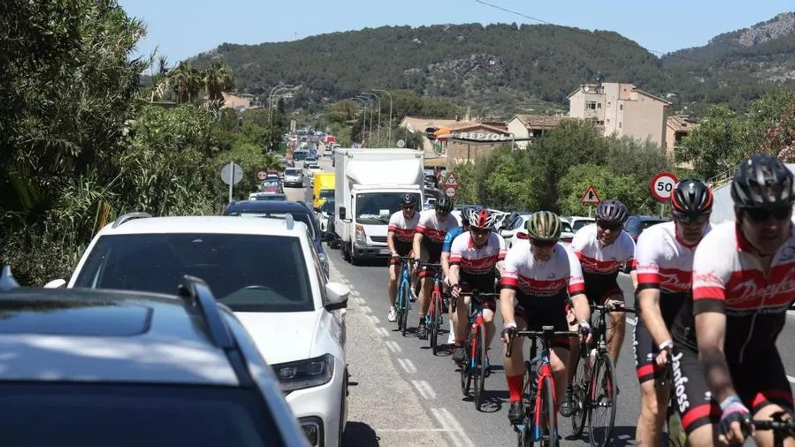 Sóller has been clogged up in summer since the tunnel opened.