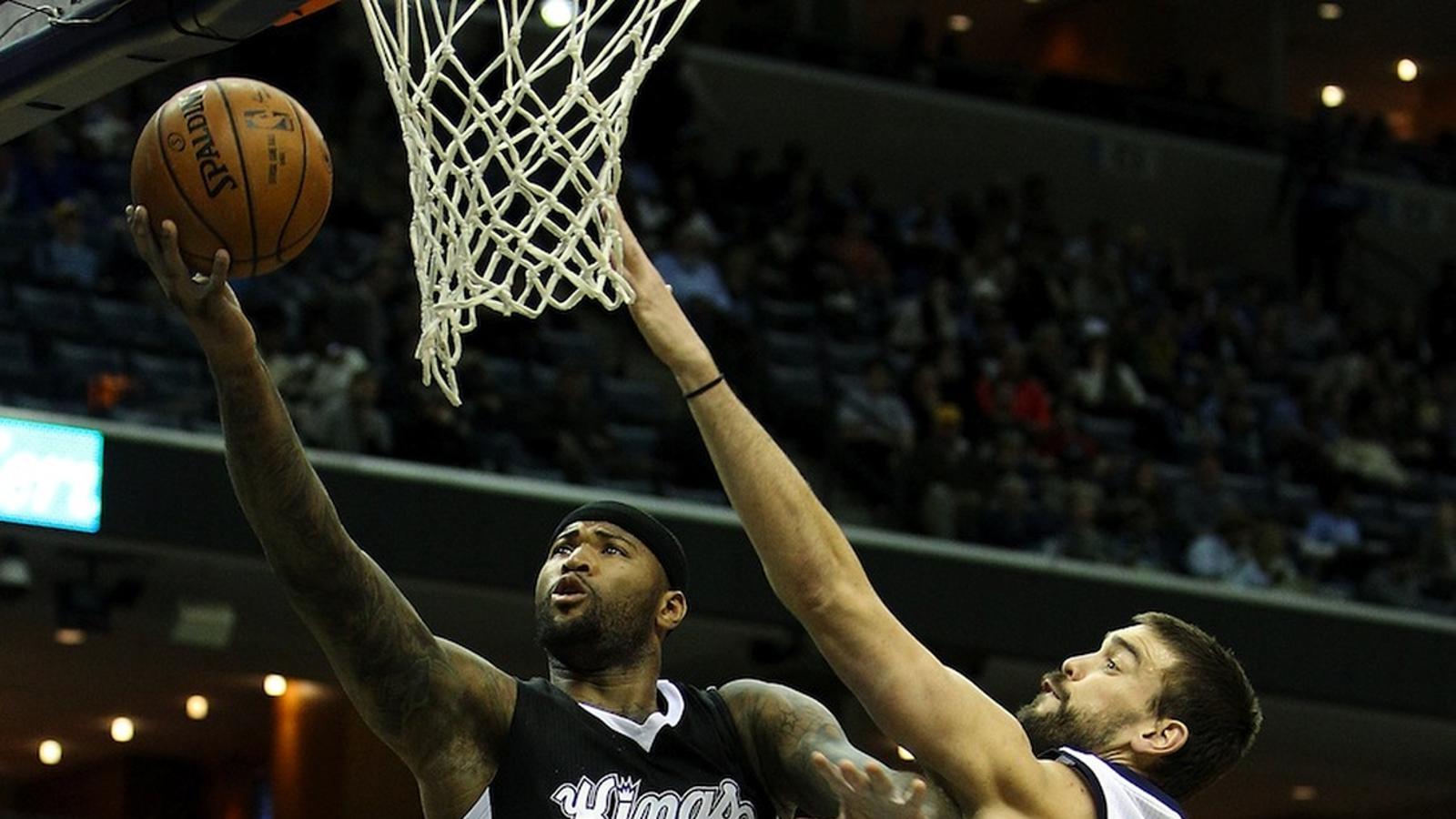 Marc Gasol, en una acció del partit contra els Kings / MIKE BROWN / EFE