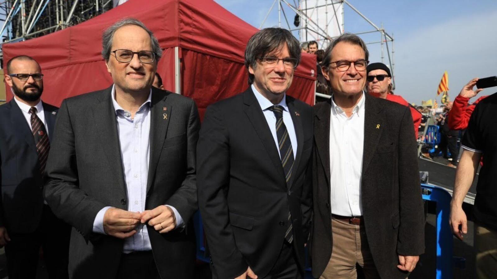 Compareixença amb els presidents Artur Mas, Carles Puigdemont i Quim Torra des de Perpinyà