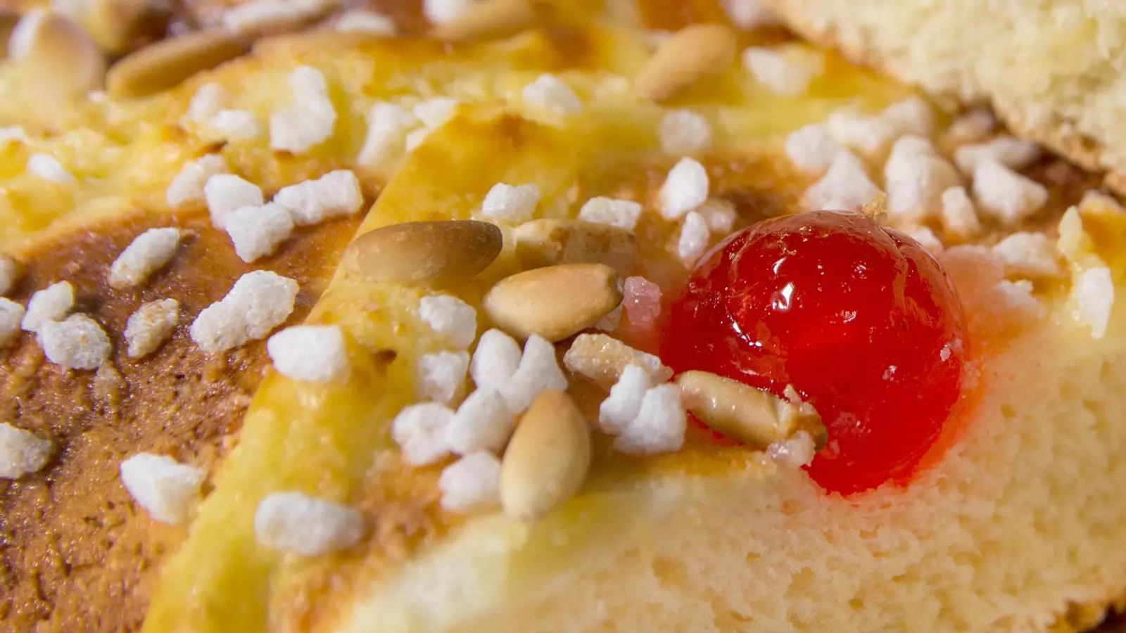 Coca de Sant Joan amb crema