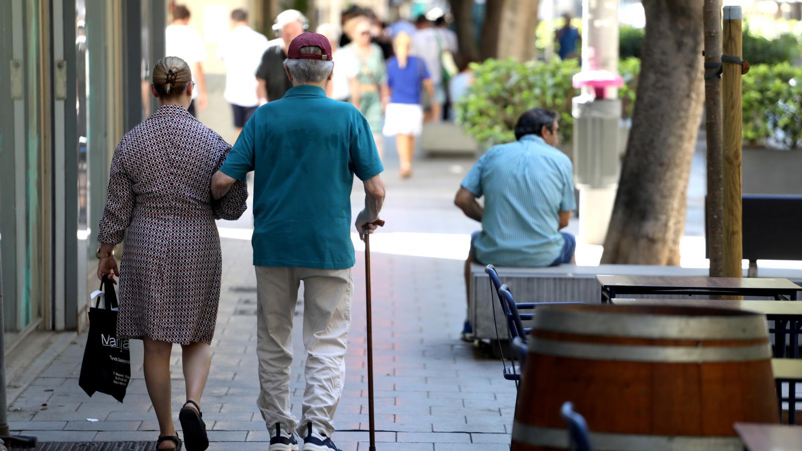 People on Blanquerna street in Palma.