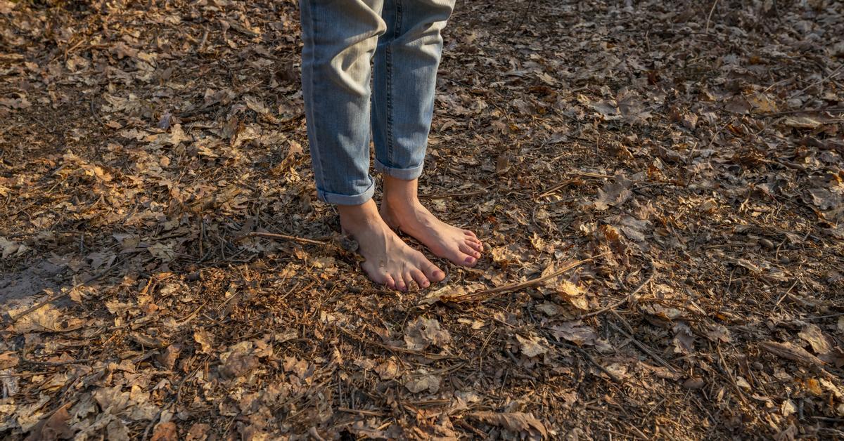 Que és trist de ser només un buit a dins el cor