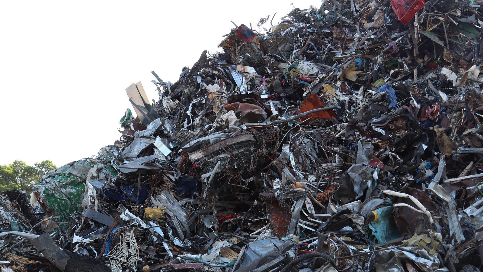 Waste in the Port of Alcudia