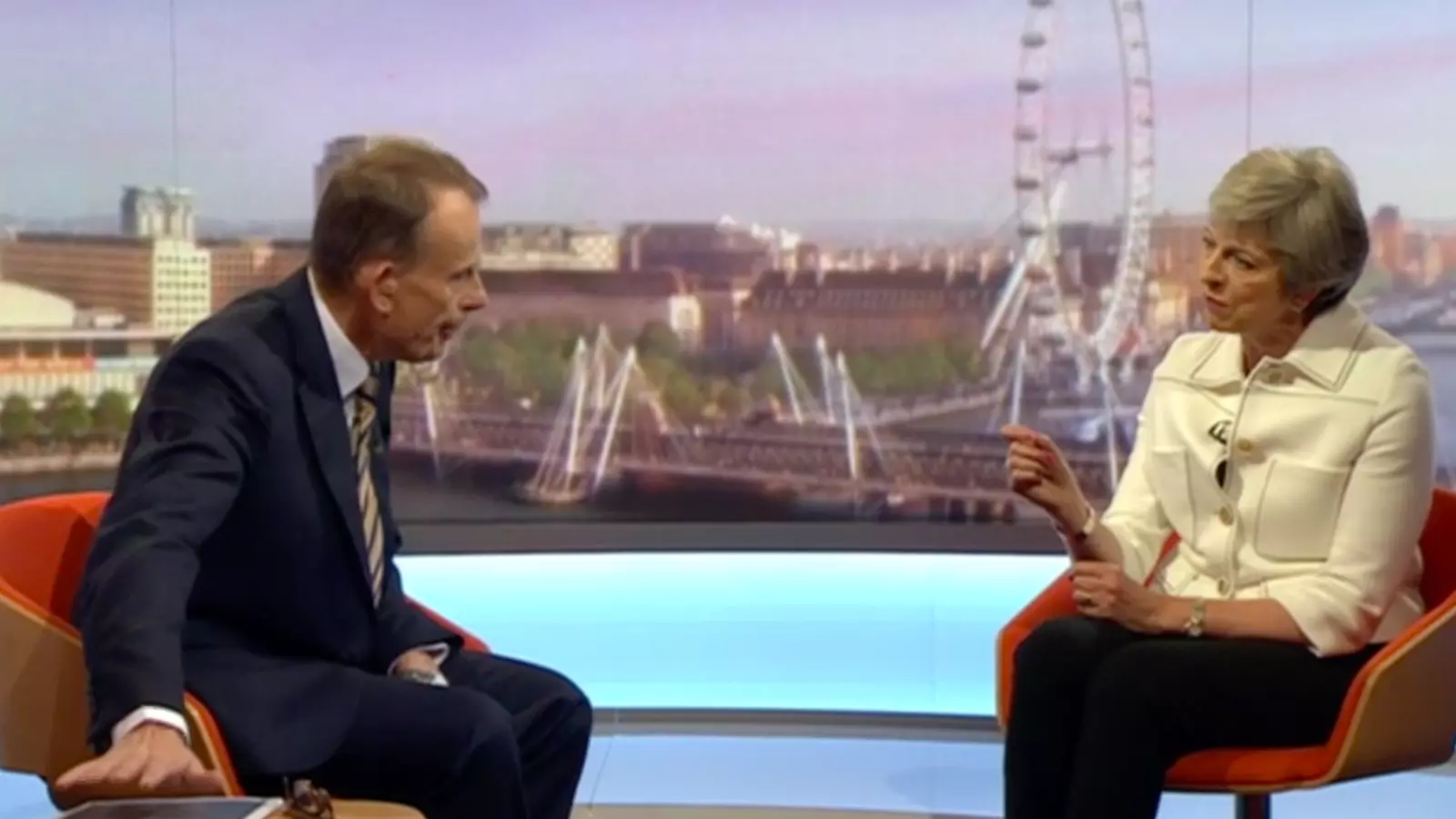 Theresa May, en un moment de la intervenció de la primera ministra britànica en el programa 'Andrew Marr Show' / BBC