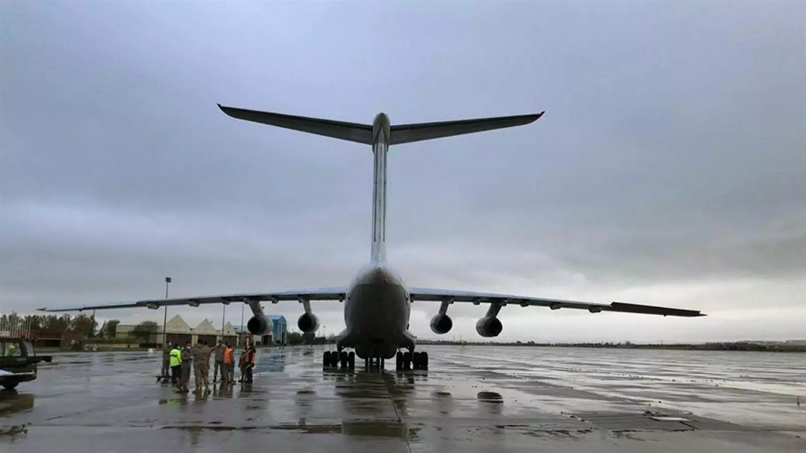 Un avió militar ha portat material mèdic des de Turquia a Espanya, amb la coordinació de l'OTAN