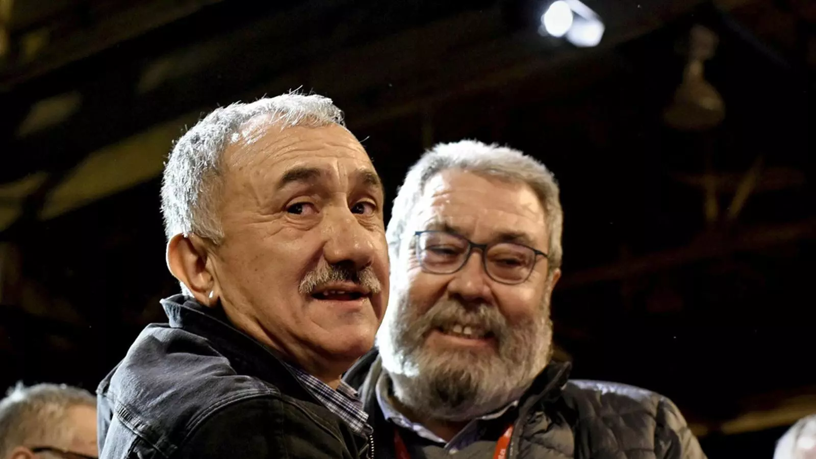 Josep Maria Àlvarez i Cándido Méndez, abraçats a la finalització del Congrés de la UGT.