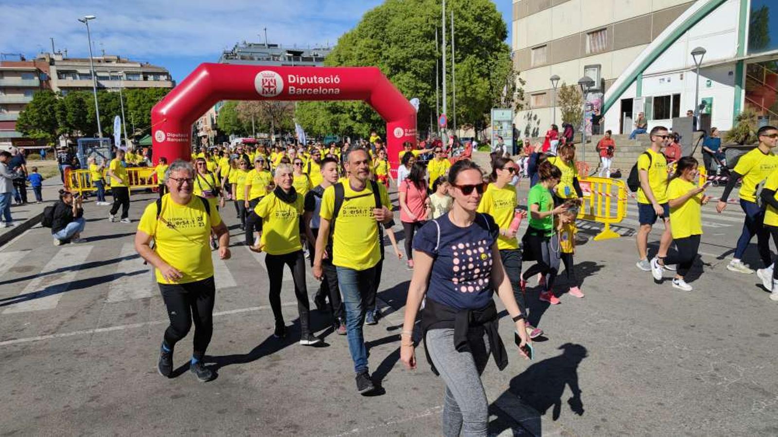 Participantes de la carrera por la inclusión de Montcada i Reixac.