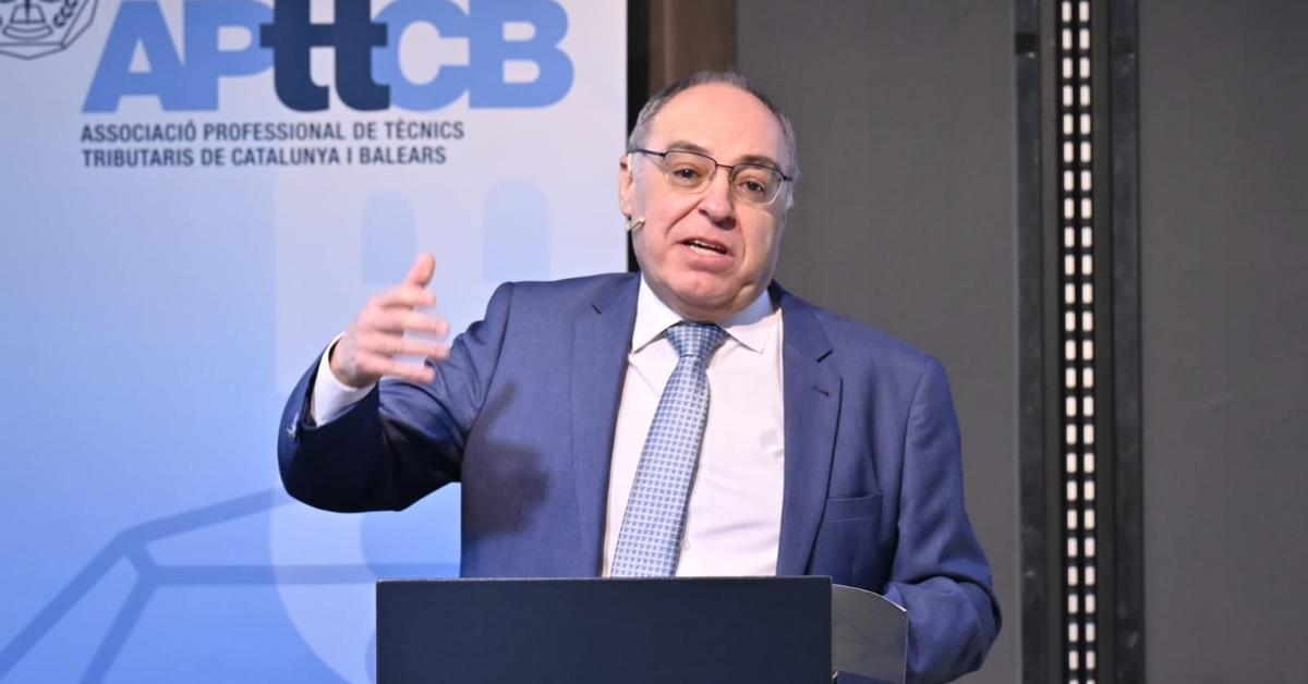 S'acaba dimecres... Abans d'anar a dormir, us fem un repàs de les notícies que més us han interessat avui 

1⃣ Els assessors fiscals avisen: un assalariat amb 10.000 euros no paga IRPF i un autònom amb els mateixos ingressos, sí