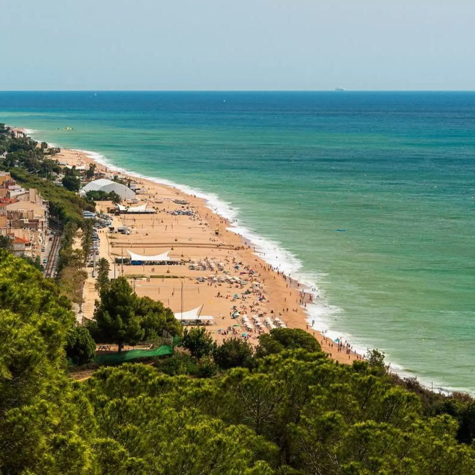 View of Garbí beach