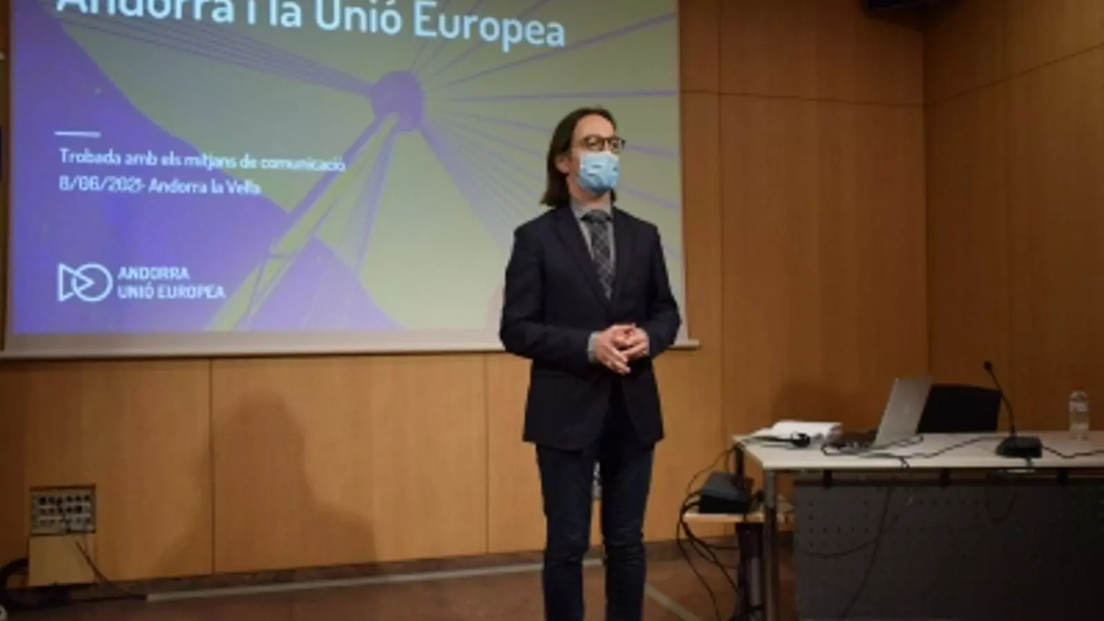 El secretari d'Estat d'Afers Europeus, Landry Riba, durant l'actualització de l'acord d'associació amb la UE