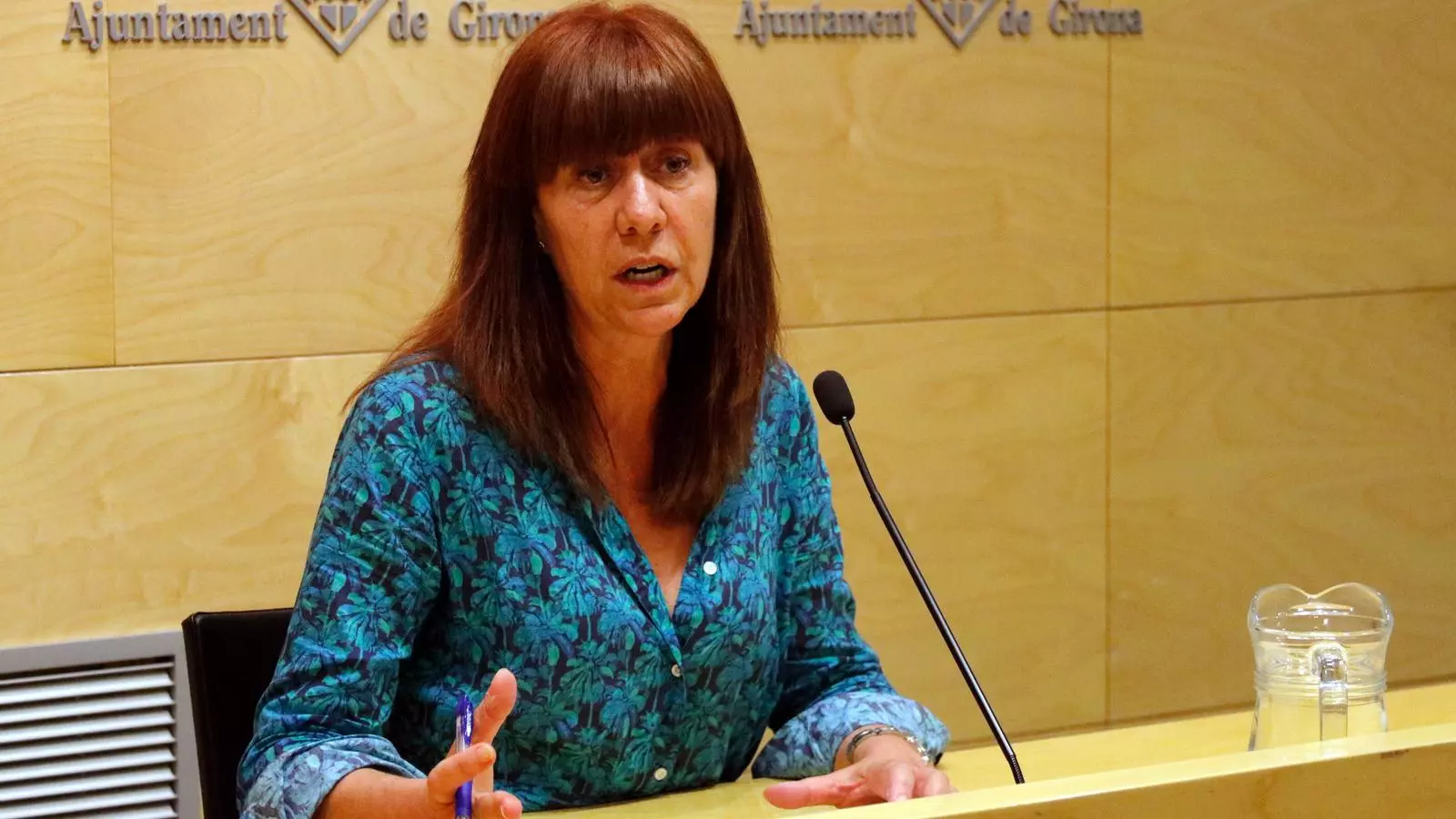 Marta Madrenas, actual alcaldessa de Girona, durant la roda de premsa per anunciar que no es tornarà a presentar a les eleccions municipals