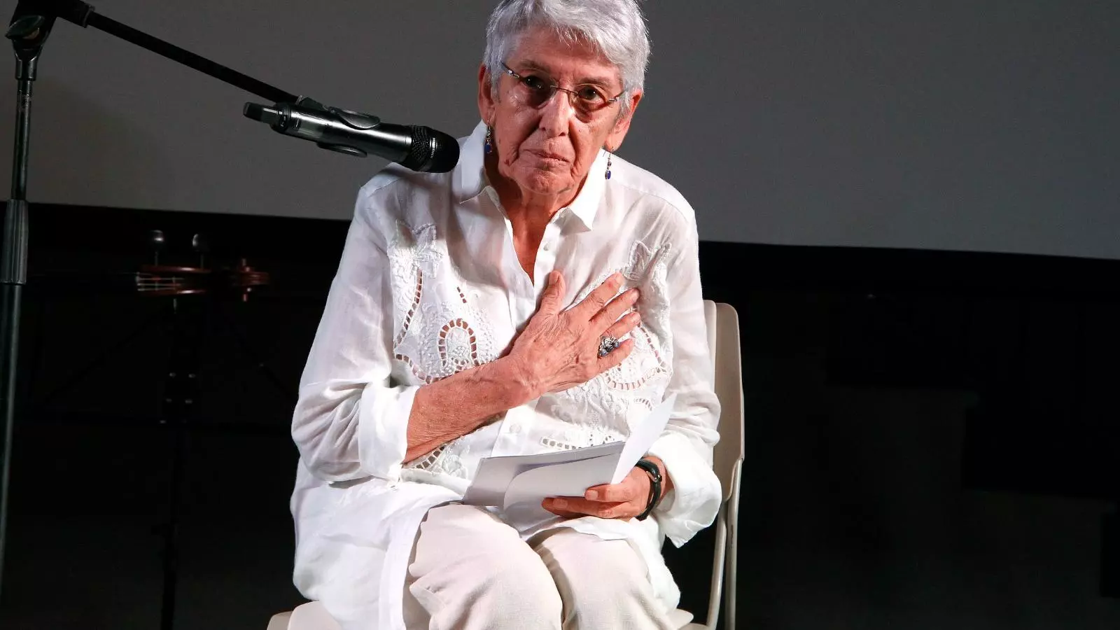 Antonina Canyelles, durant l'homenatge pels seus 80 anys.