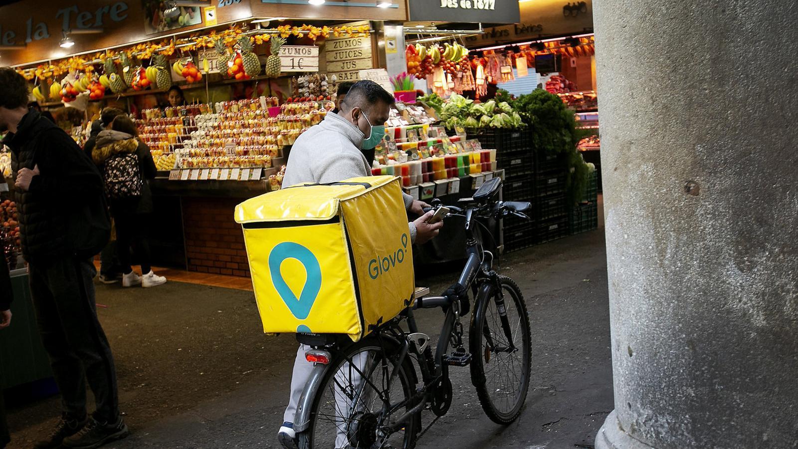 Un soci de Glovo entra a la cursa per digitalitzar els mercats barcelonins