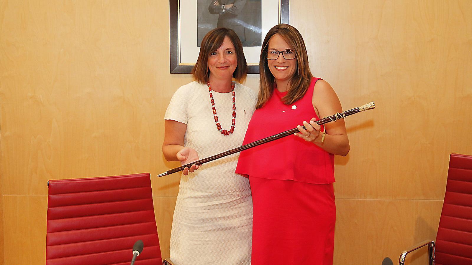 El trencament entre PSOE i Més per Menorca s'ha escenificat en el primer ple de la institució.