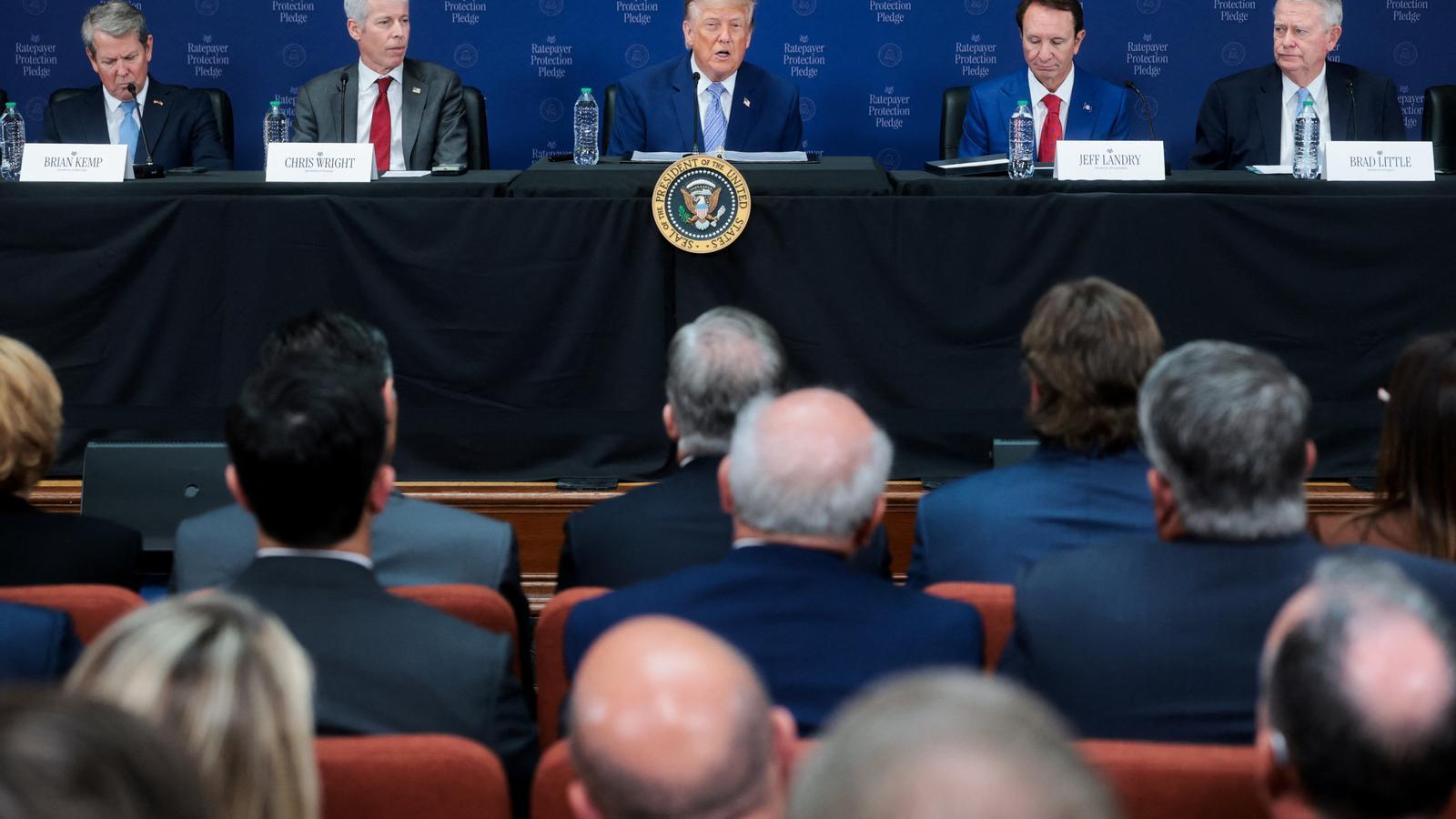 El presidente de los Estados Unidos, Donald Trump, este jueves en la sede de la Agencia de Protección Ambiental de los EE. UU.