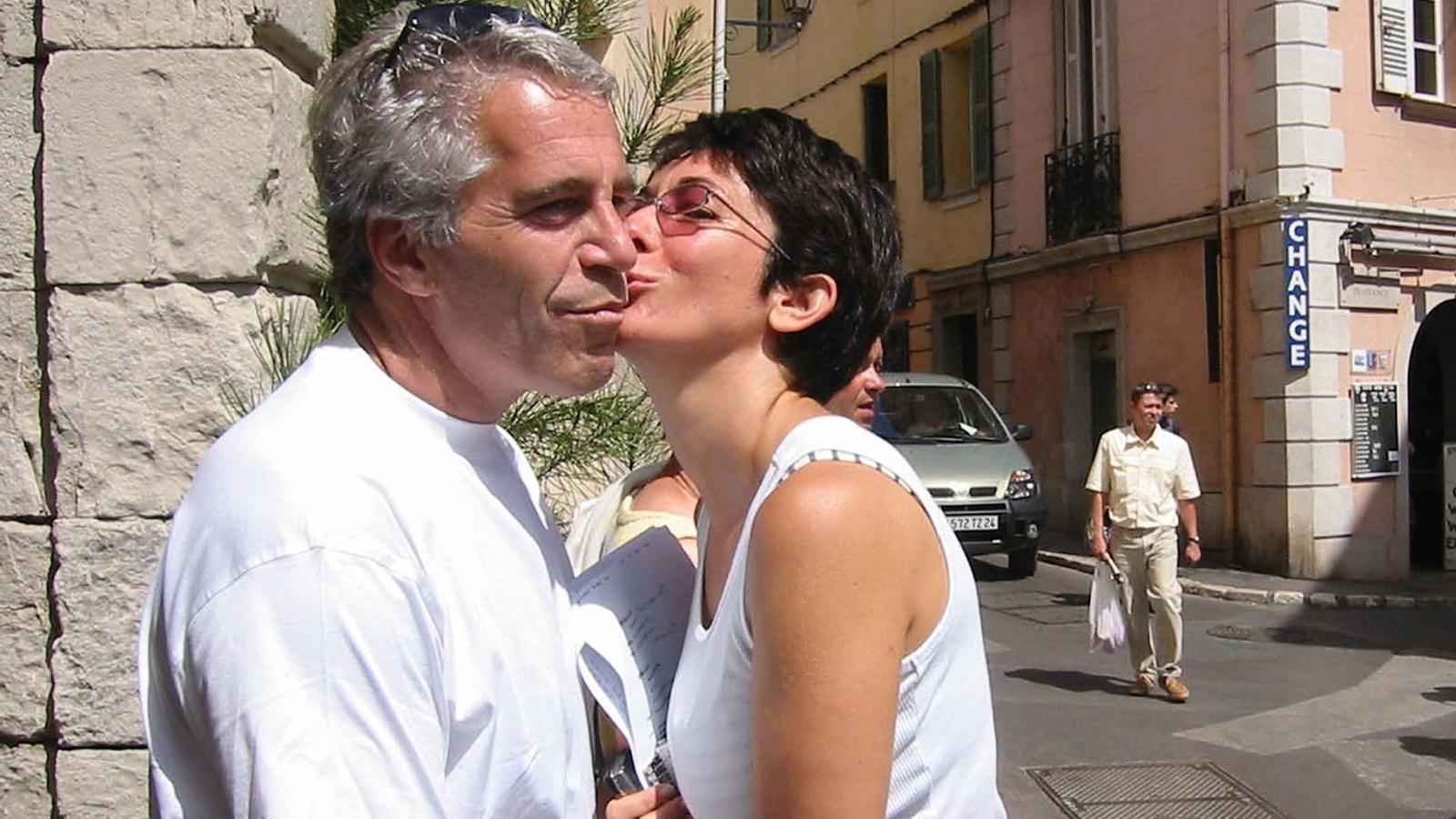 Jeffrey Epstein with Ghislaine Maxwell.