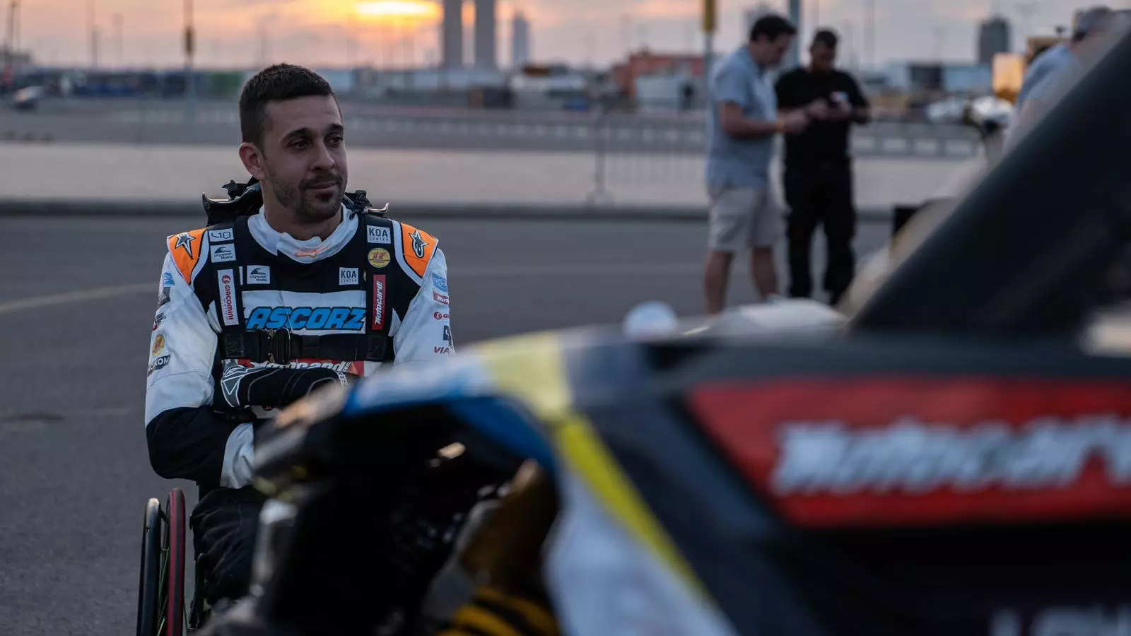 Joan Lascorz a Jiddah abans de començar al Dakar
