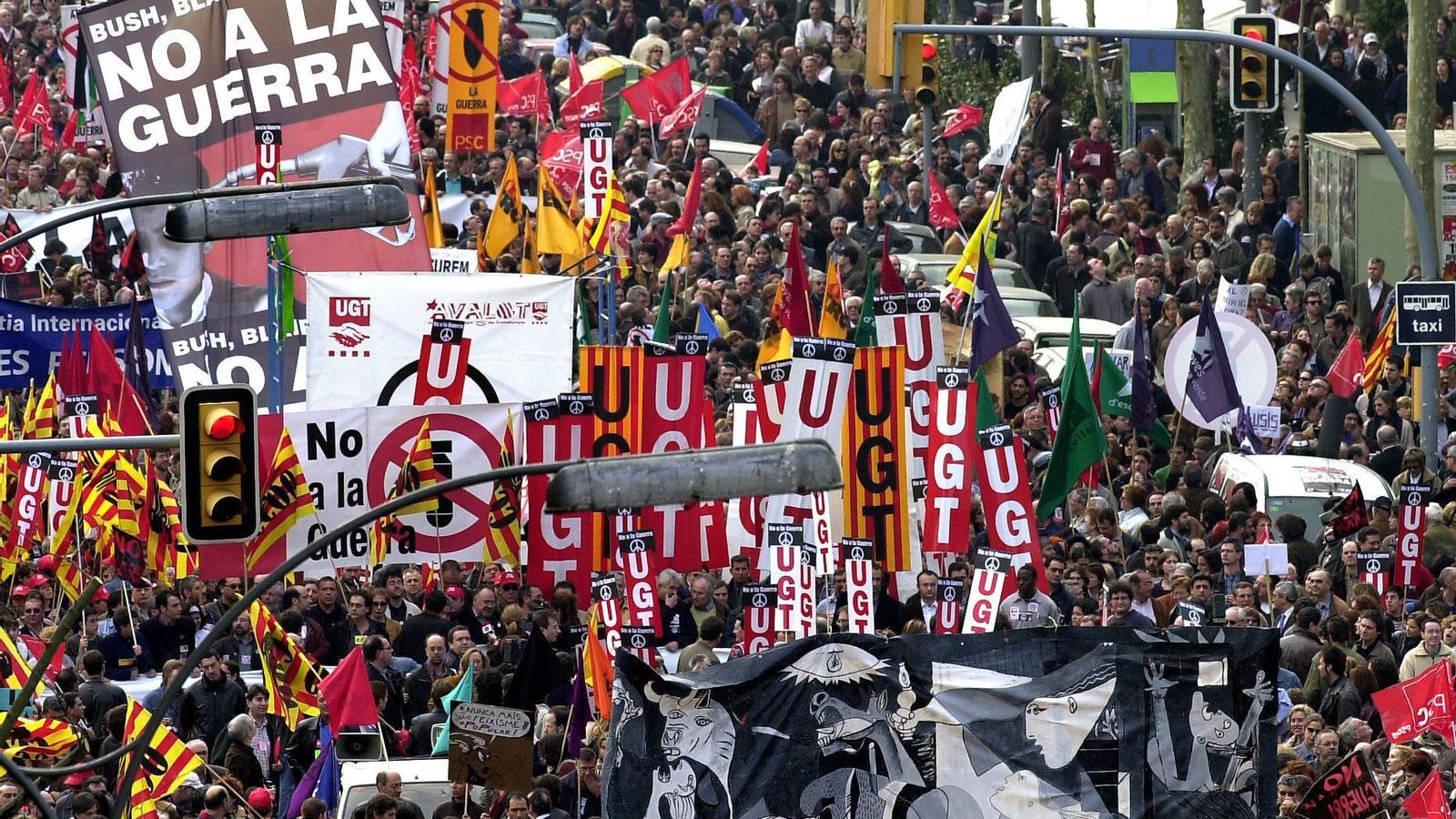 Manifestació contra la guerra de l'Iraq a Barcelona