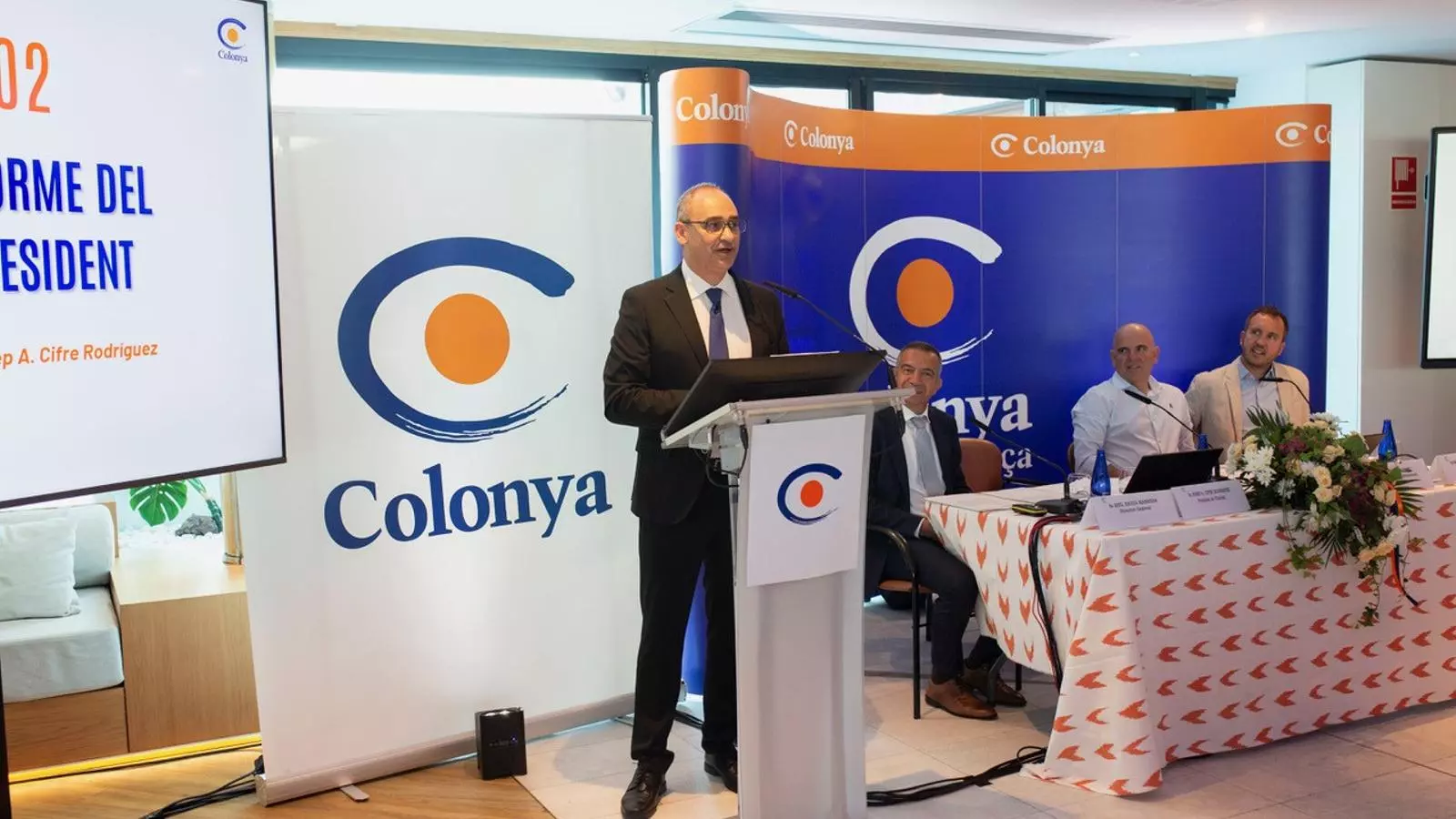 Un moment de l'assemblea anual ordinària de Colonya.