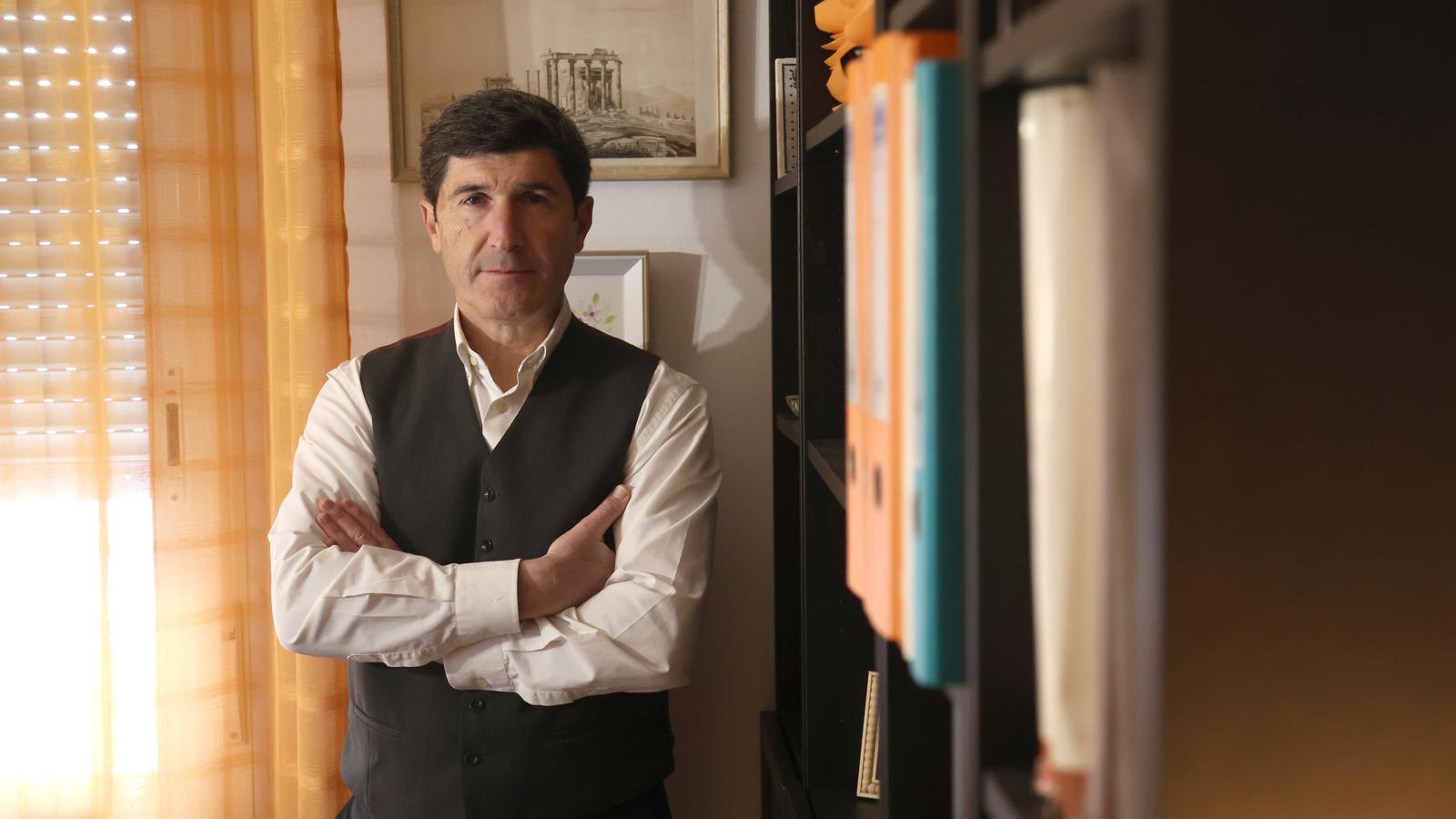 Der auf Tierrecht spezialisierte Anwalt, Francisco Capacete.