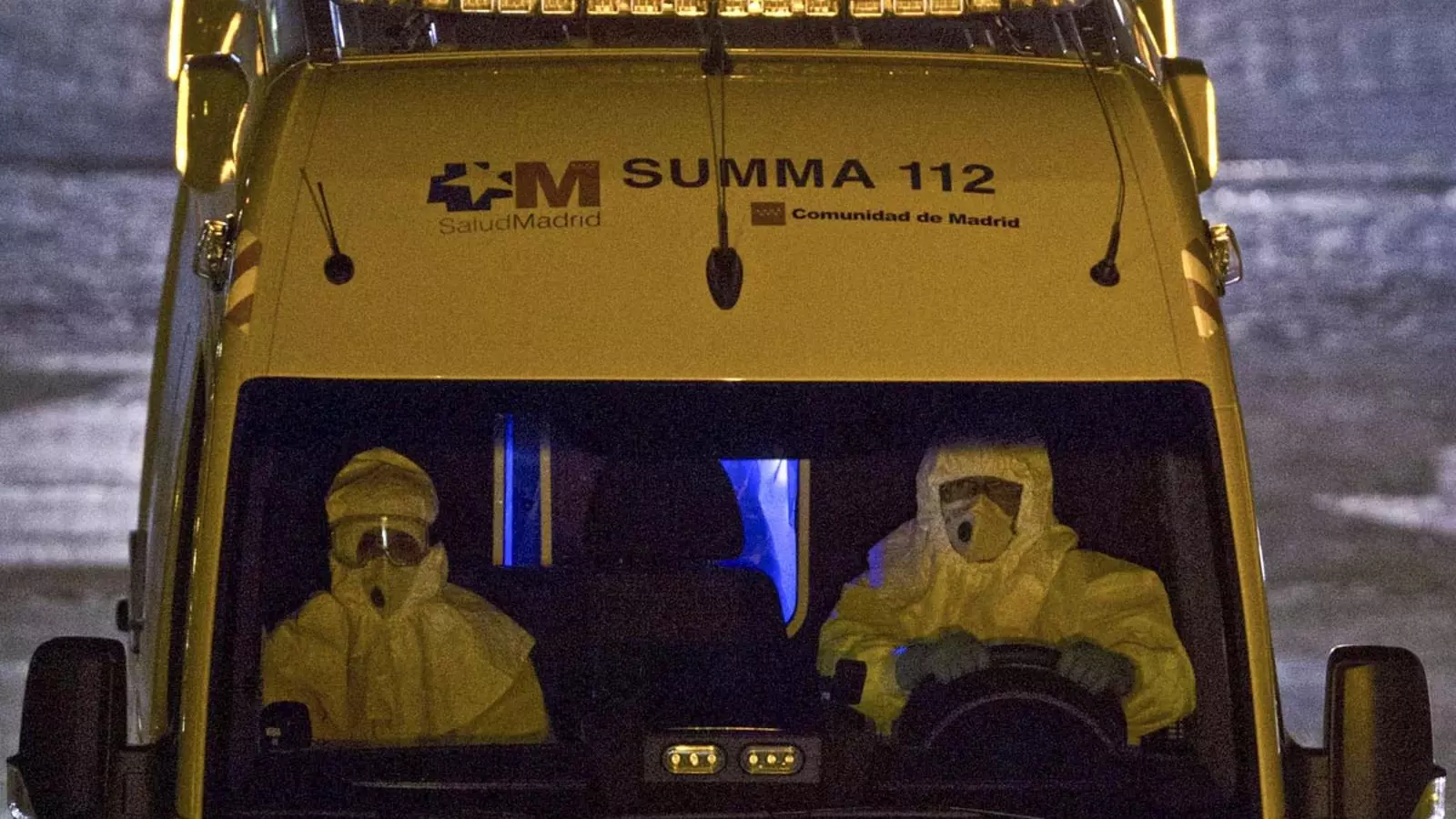 La infermera infectada per l'Ebola és traslladada a l'Hospital Carlos III de Madrid / GONZALO ARROYO MORENO/GETTY IMAGES