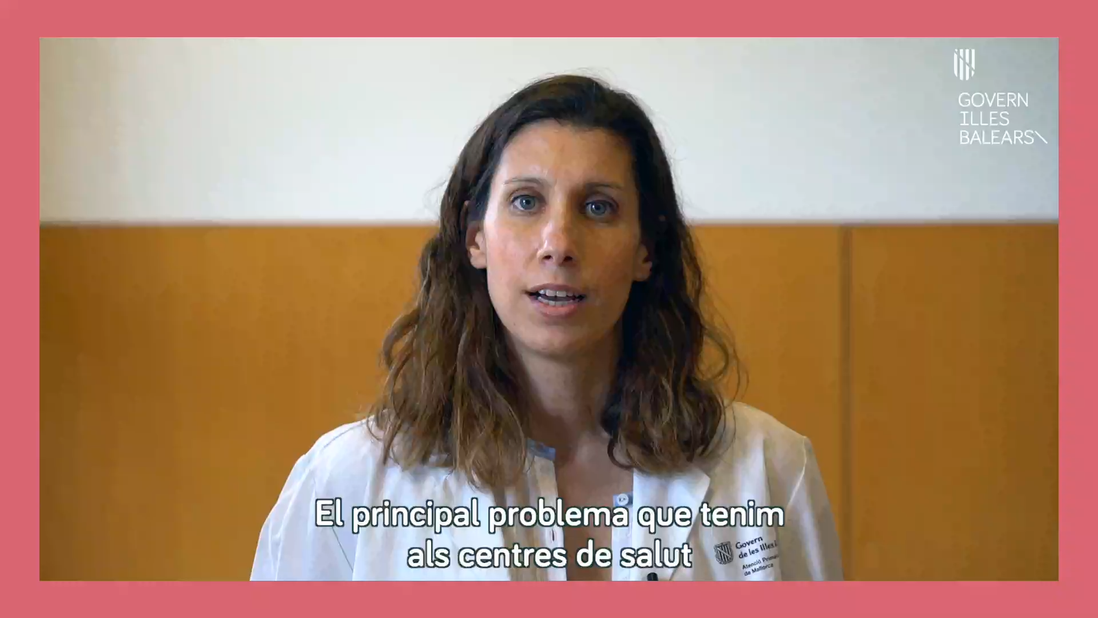 Vídeo del Govern on indica a la població que ha de demanar cita abans d'anar al centre de salut