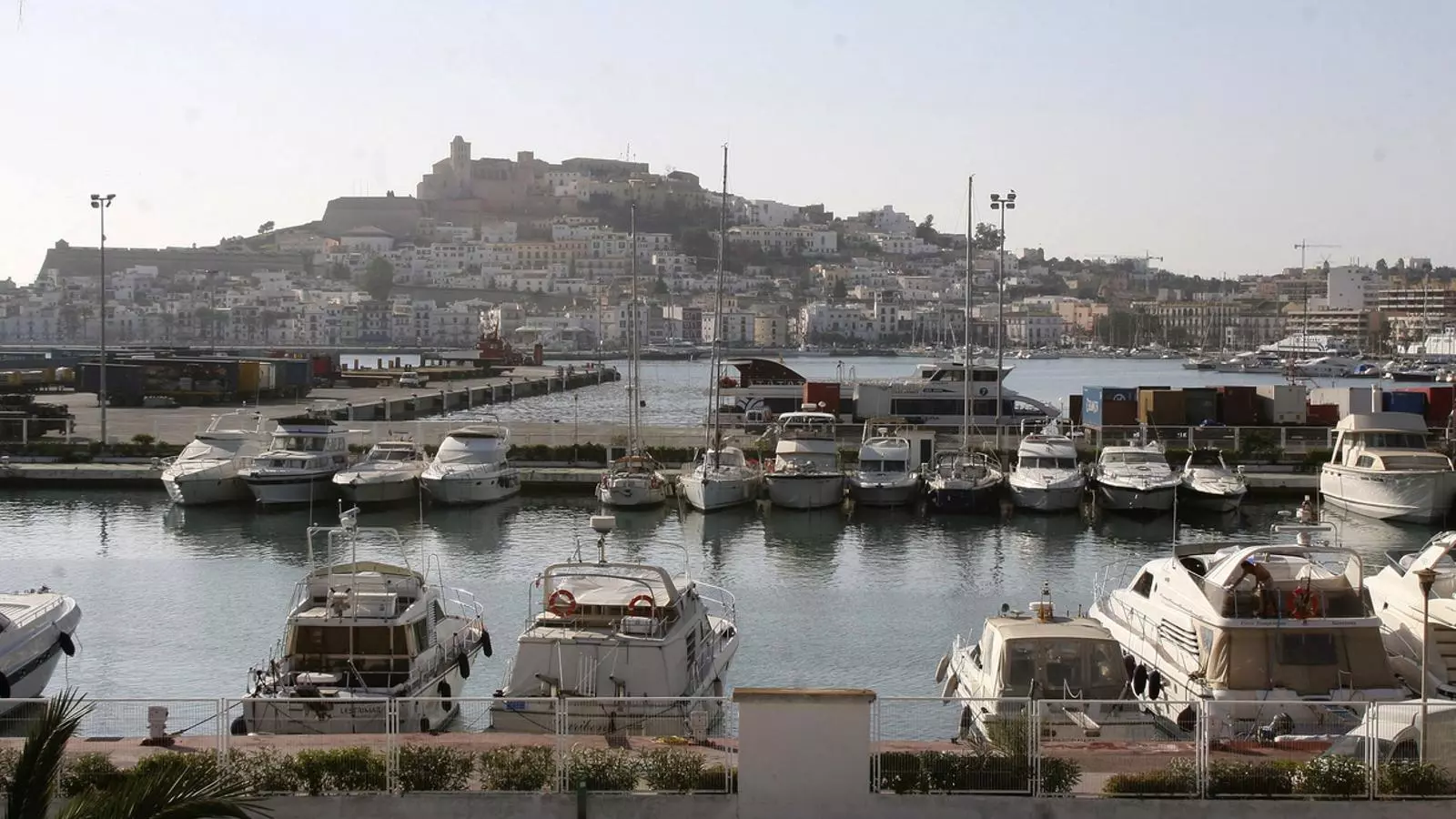 El port d'Eivissa. / ARA BALEARS