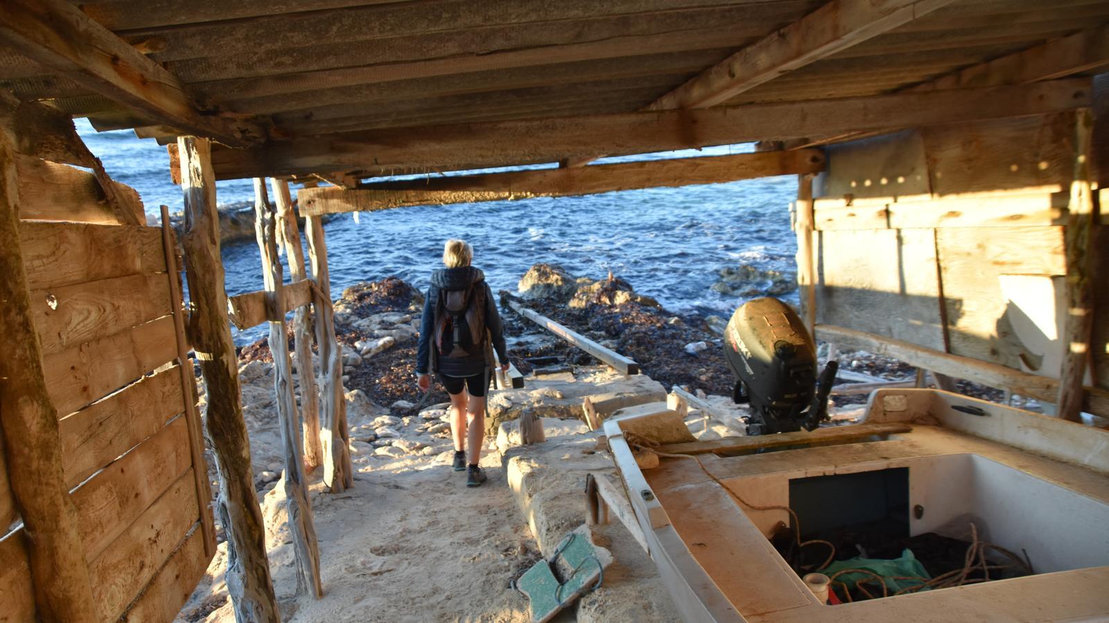Los embarcaderos son parte del paisaje cultural litoral que nos habla de la relación humana con el mar.