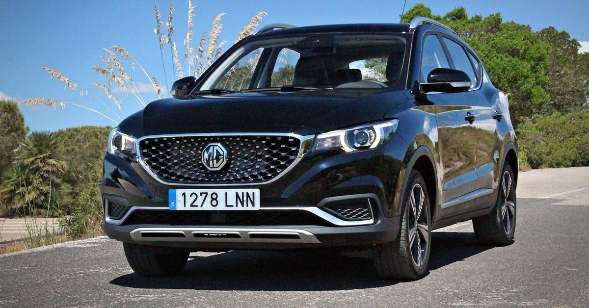El grup xinès SAIC ha escollit la ciutat gallega de Ferrol per instal·lar-hi la seva primera planta de vehicles elèctrics a Europa. Així, l'automobilística aterrarà ...