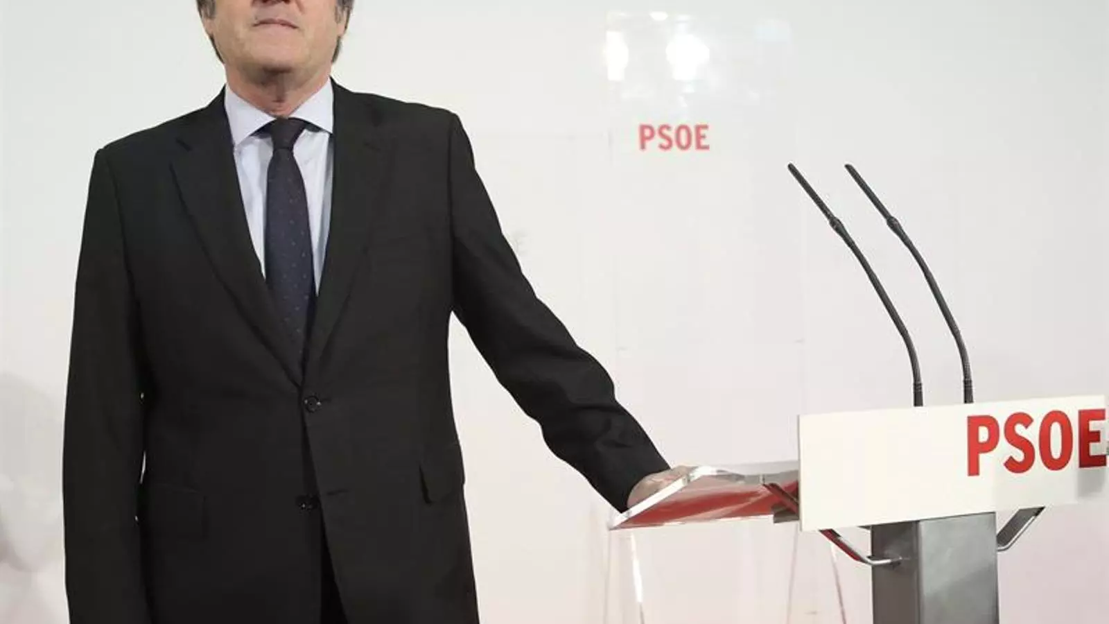 Ángel Gabilondo abans de començar la roda de premsa. EFE