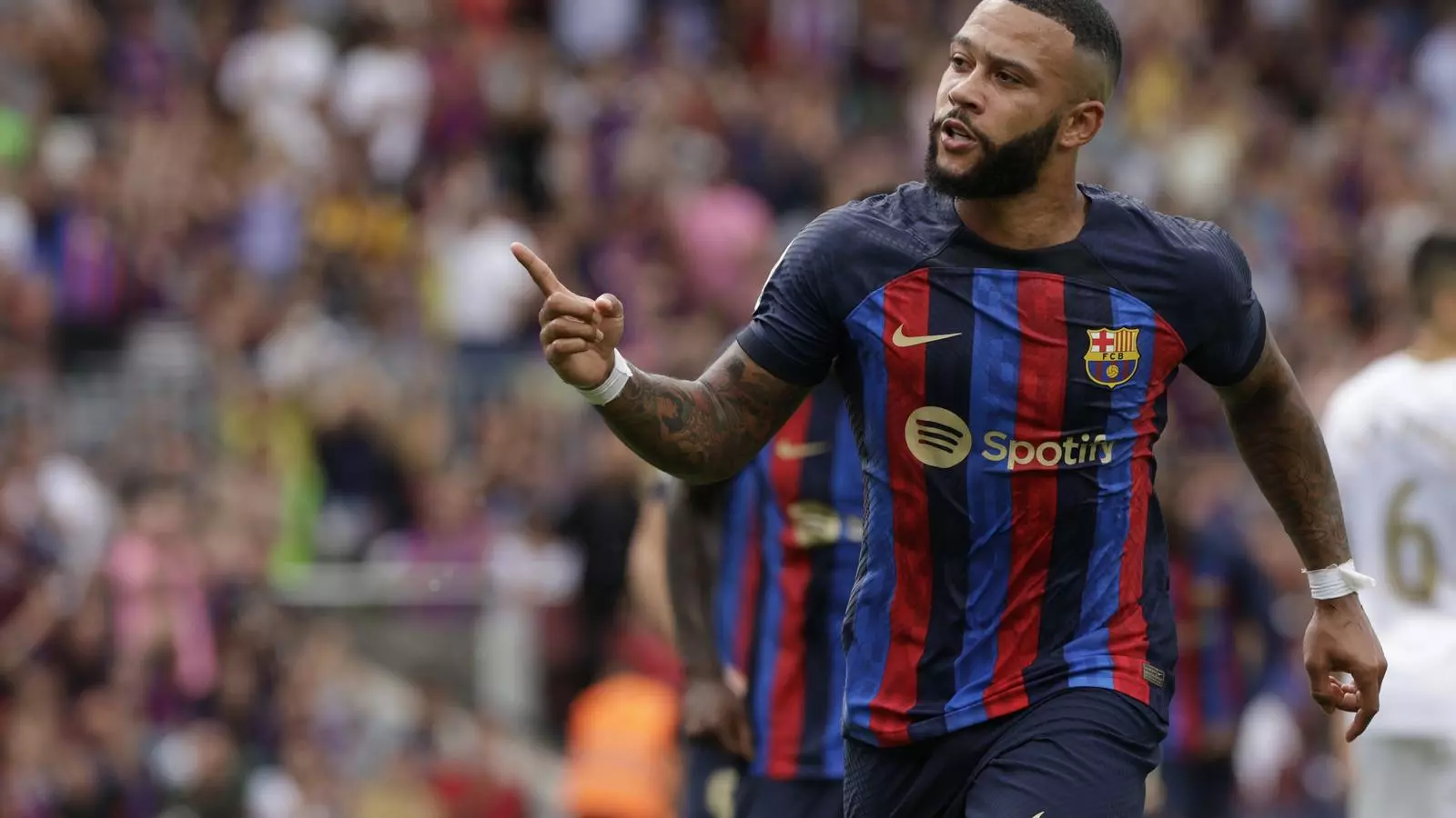 Memphis Depay celebrant el seu únic gol aquesta temporada.