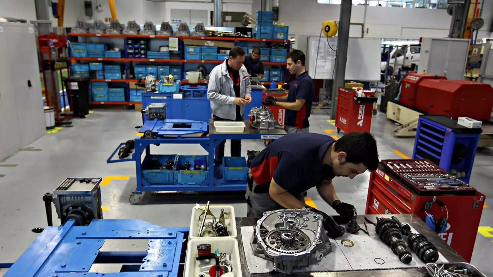 Els experts creuen que la flexibilitat que inclou l’acord impedirà que les pujades salarials malmetin l’exportació.