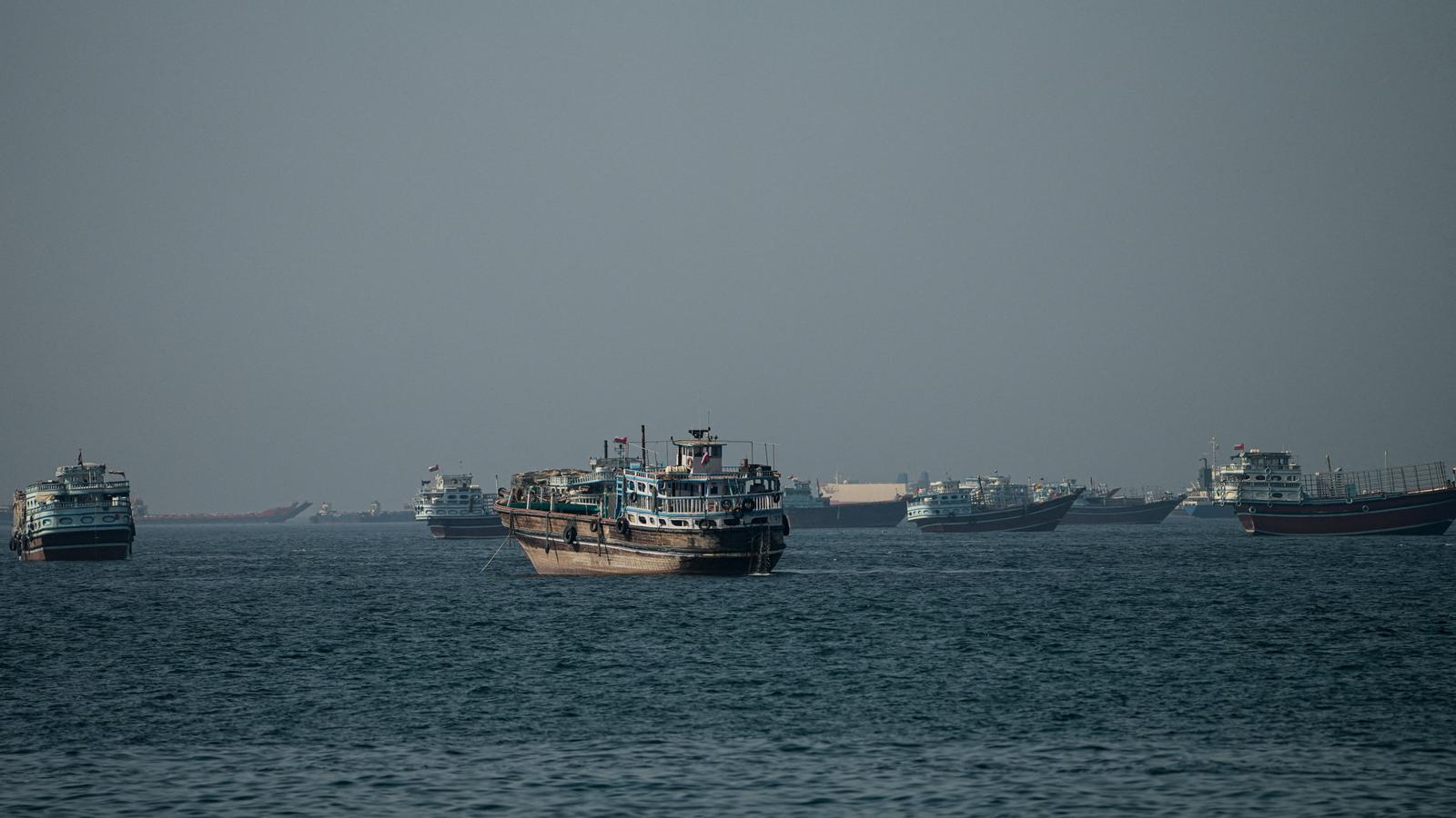 Ships anchored in the Strait of Hormuz, this Friday.