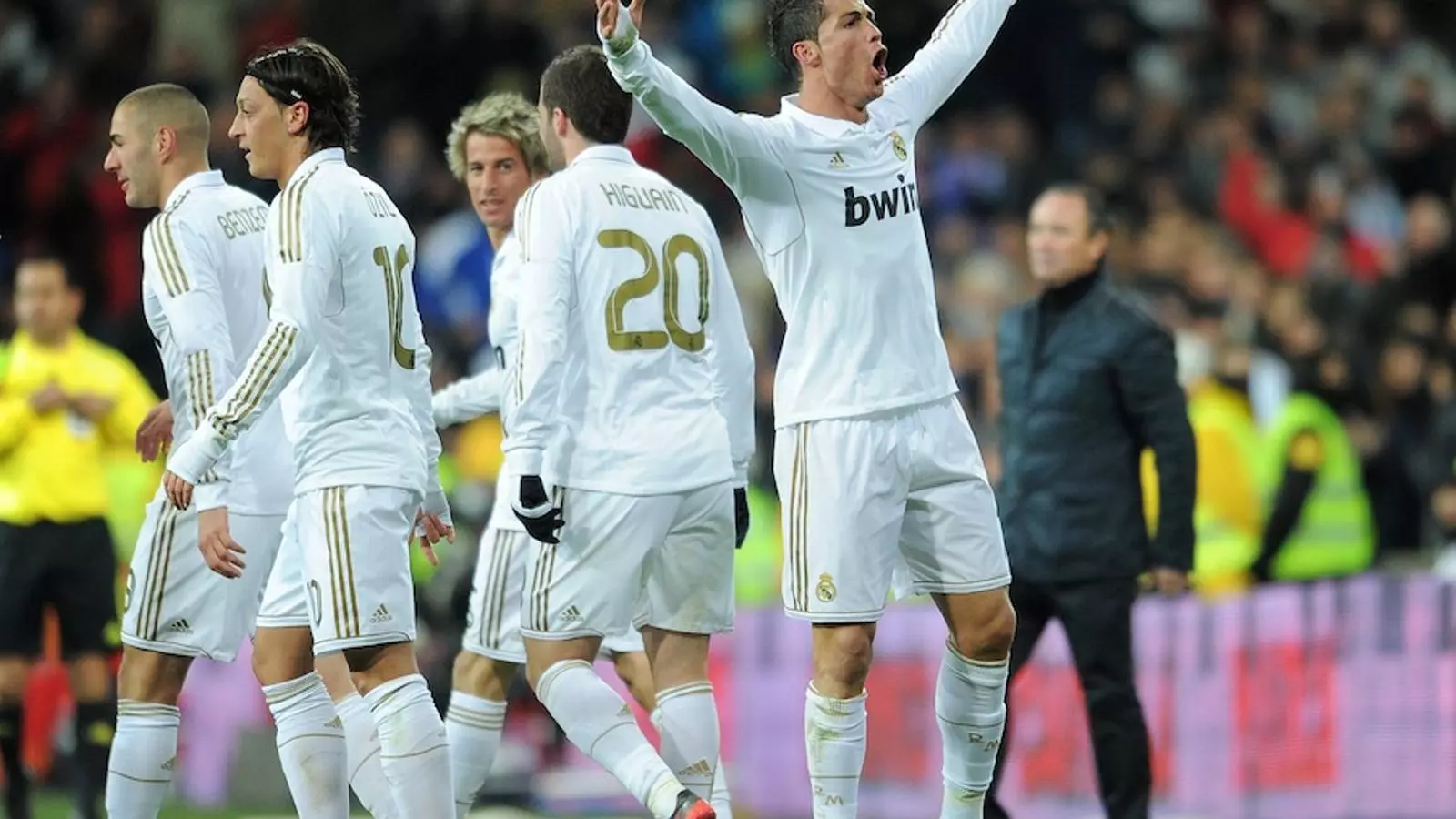 Cristiano celebra el seu 'hat-trick' contra el Llevant