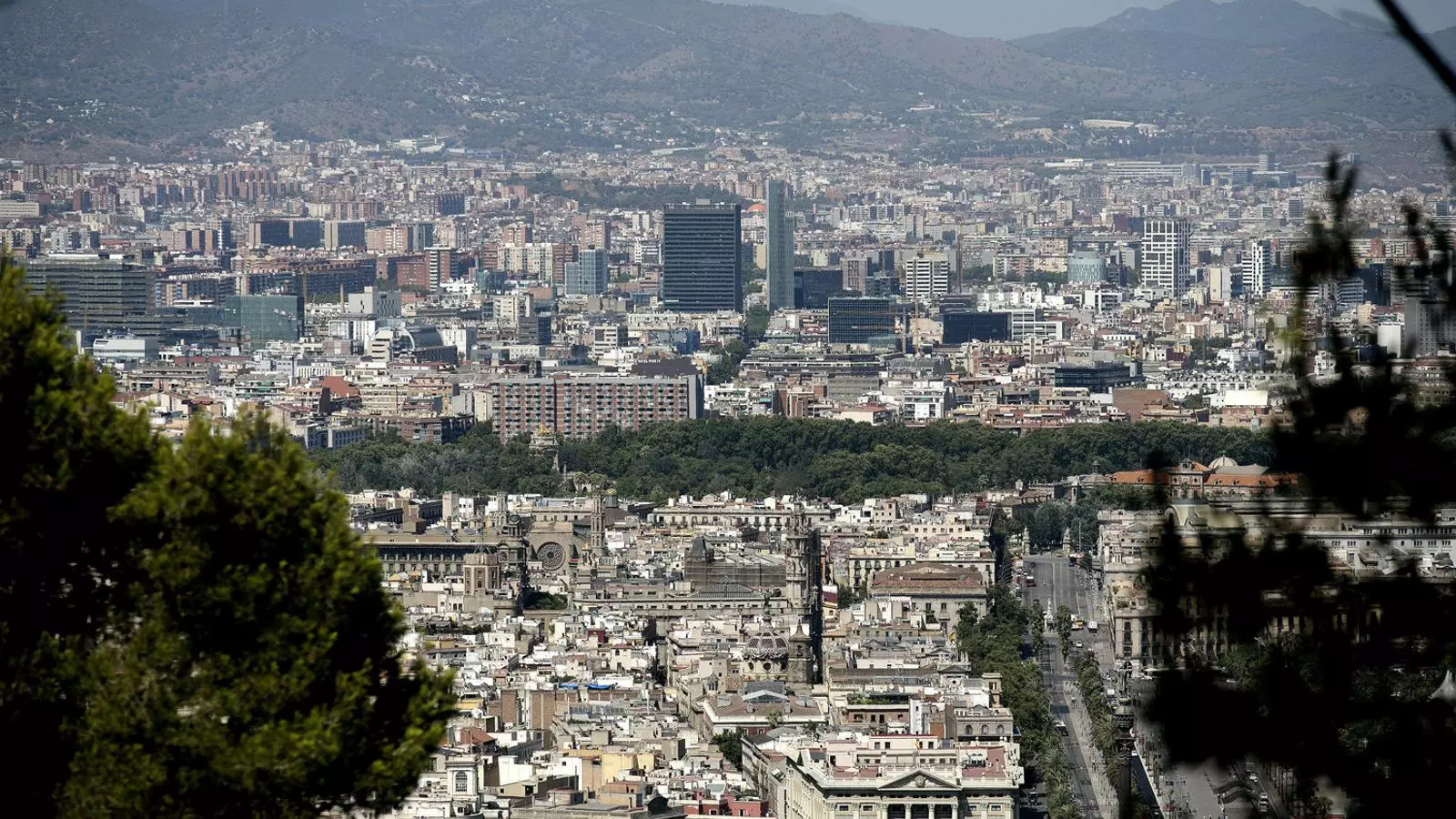 Una vista panoràmica de Barcelona en una imatge d’arxiu.