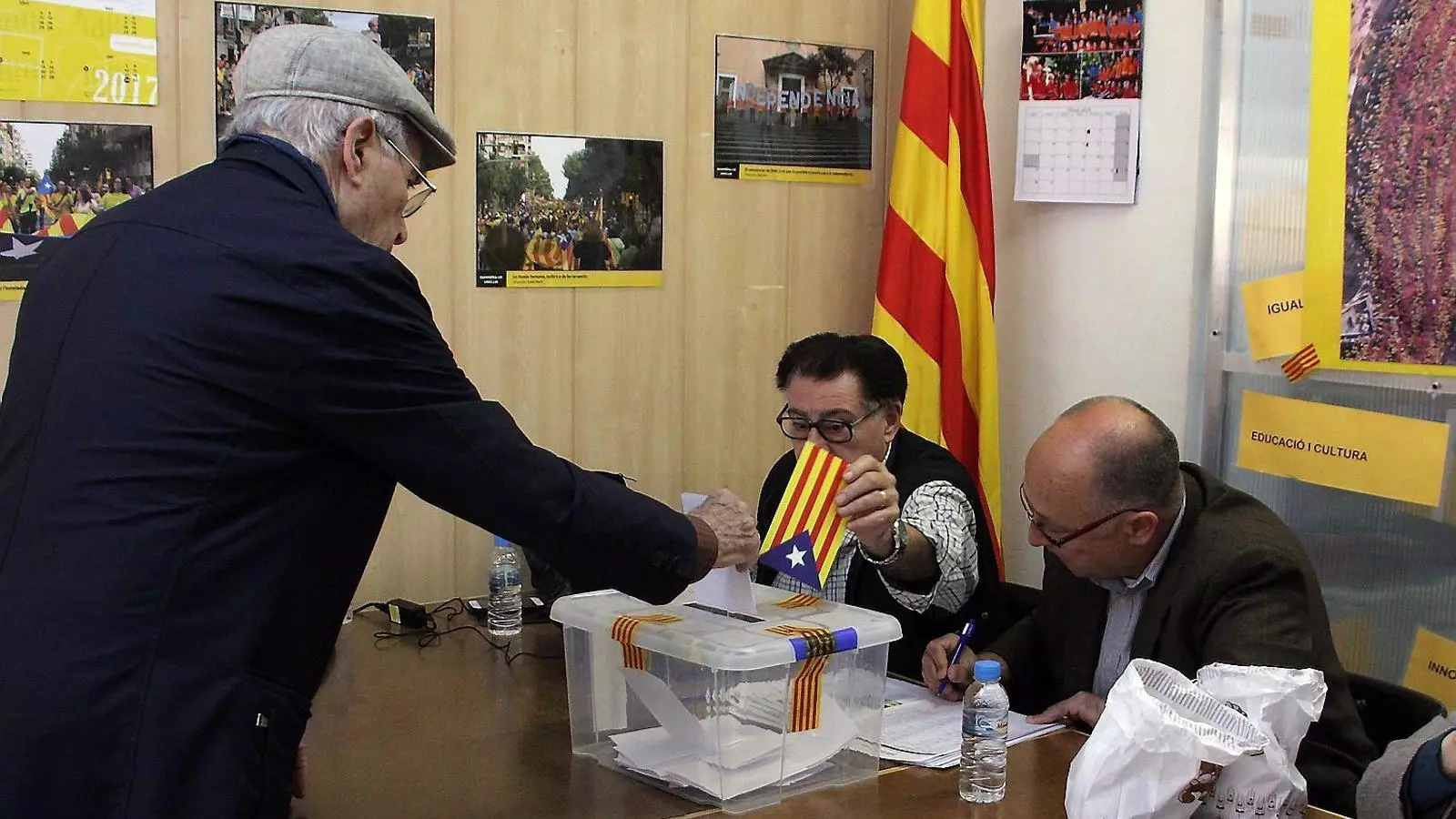 Un total de 7.247 socis de l’ANC, que representen el 21% del total, van participar ahir en la tria dels 77 membres de la nova direcció de la principal entitat independentista.