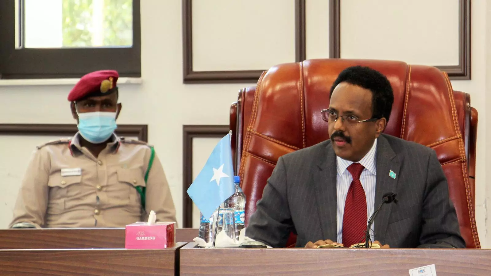 El president de Somàlia, Mohamed Abdullahi Farmaajo, parla al parlament de Mogadiscio